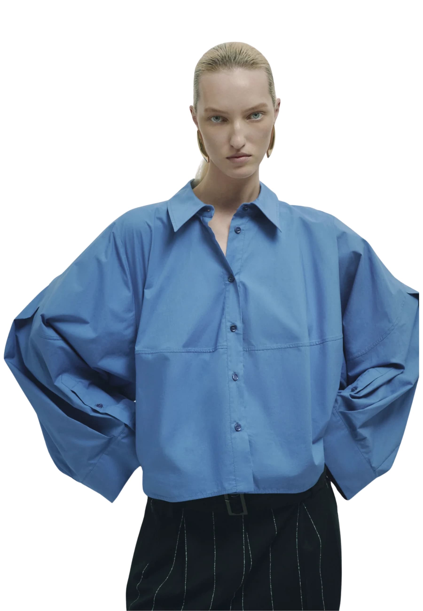 Woman Erika Cavallini over