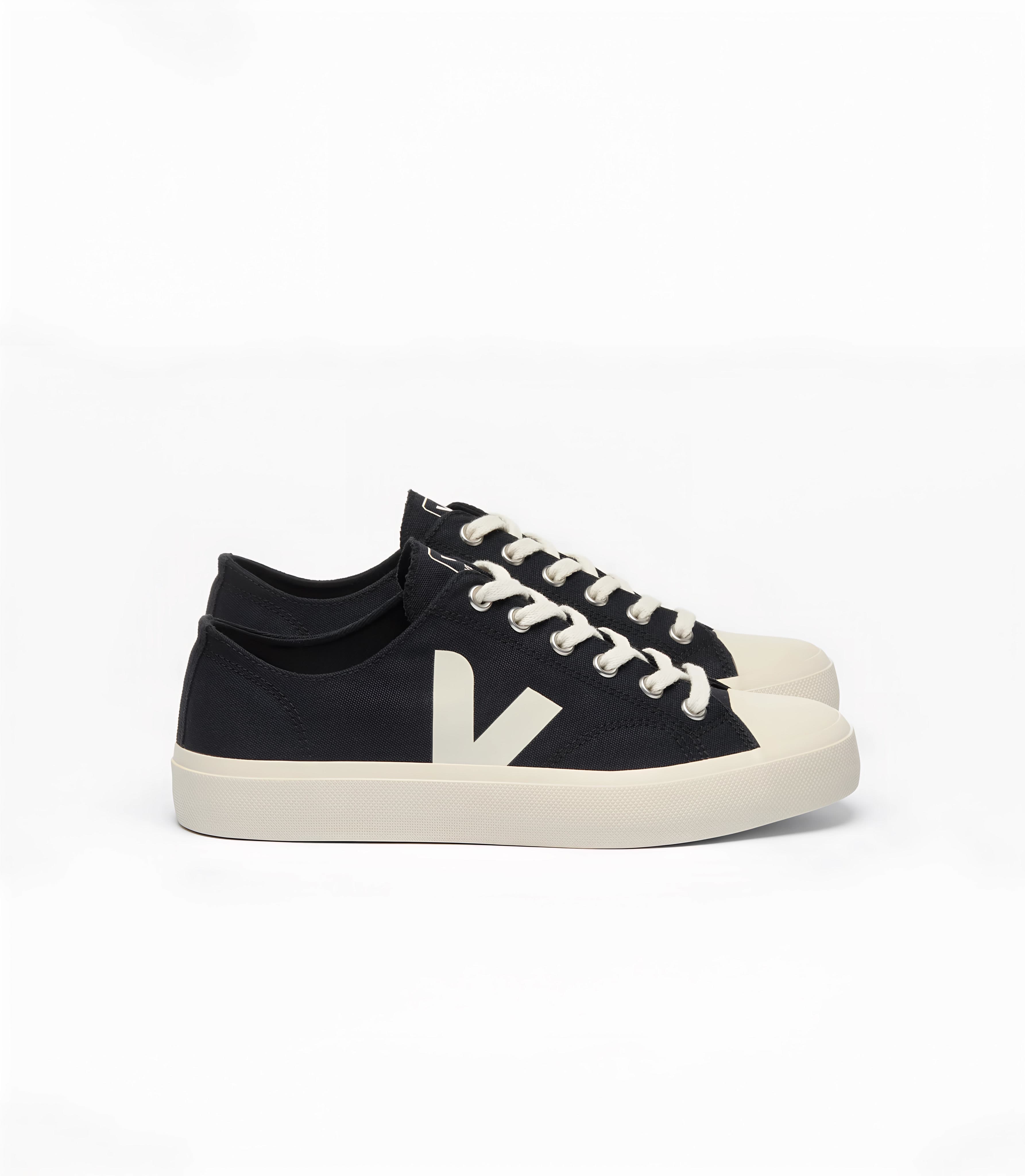 Women's sneakers Veja