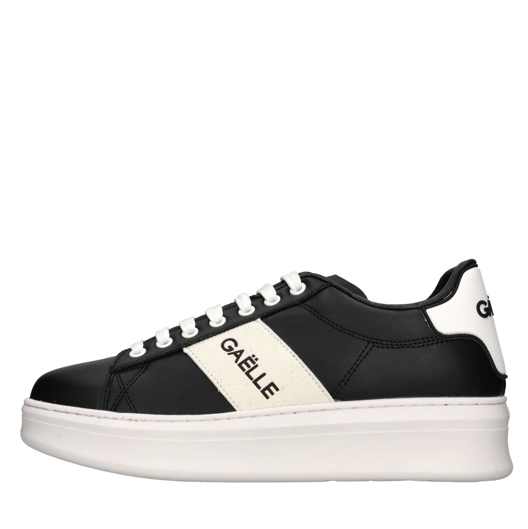 Gaelle Paris Sneakers