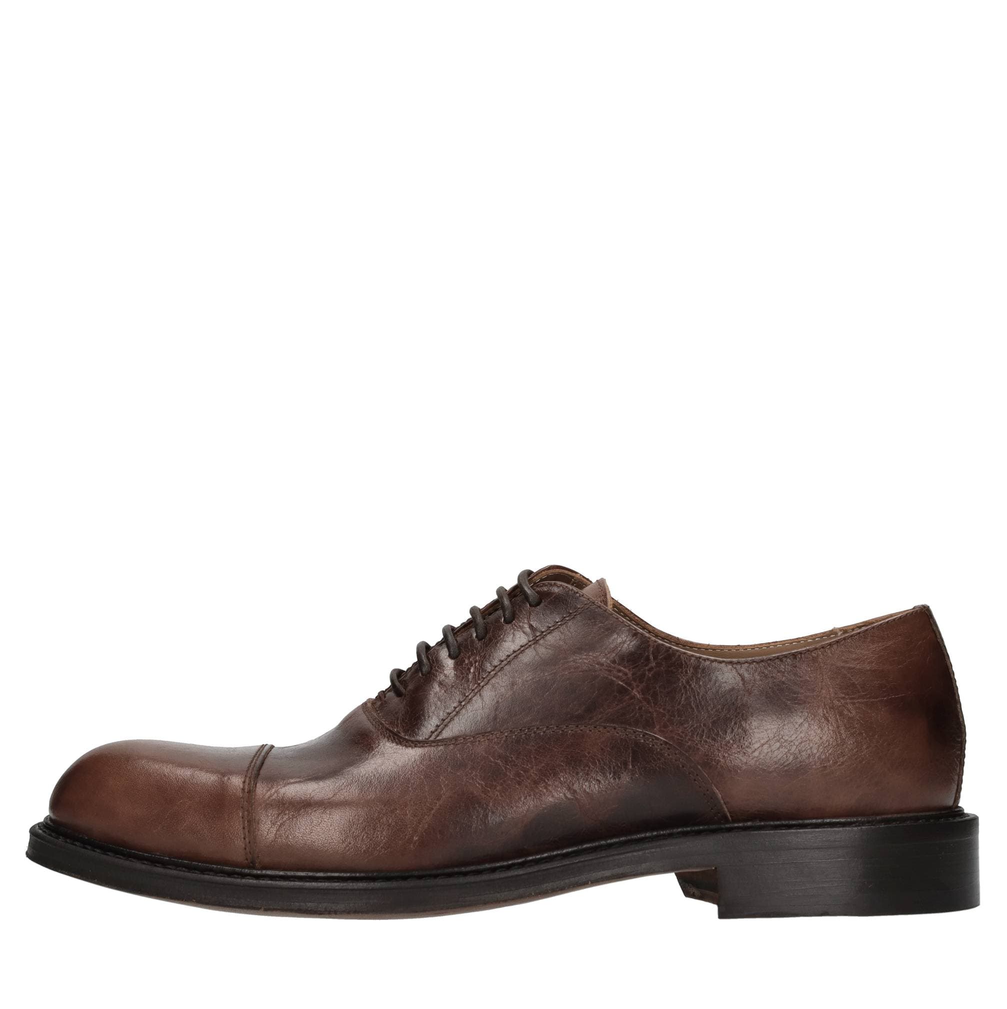 CERBERO Flat shoes