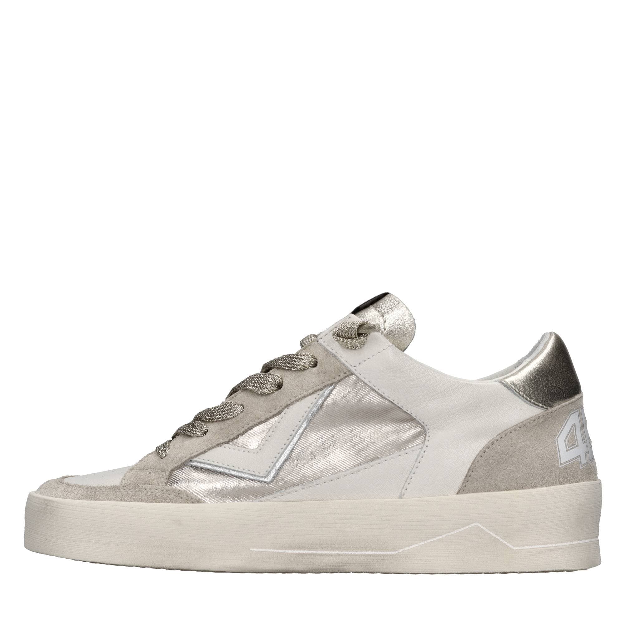 4B12 Sneakers