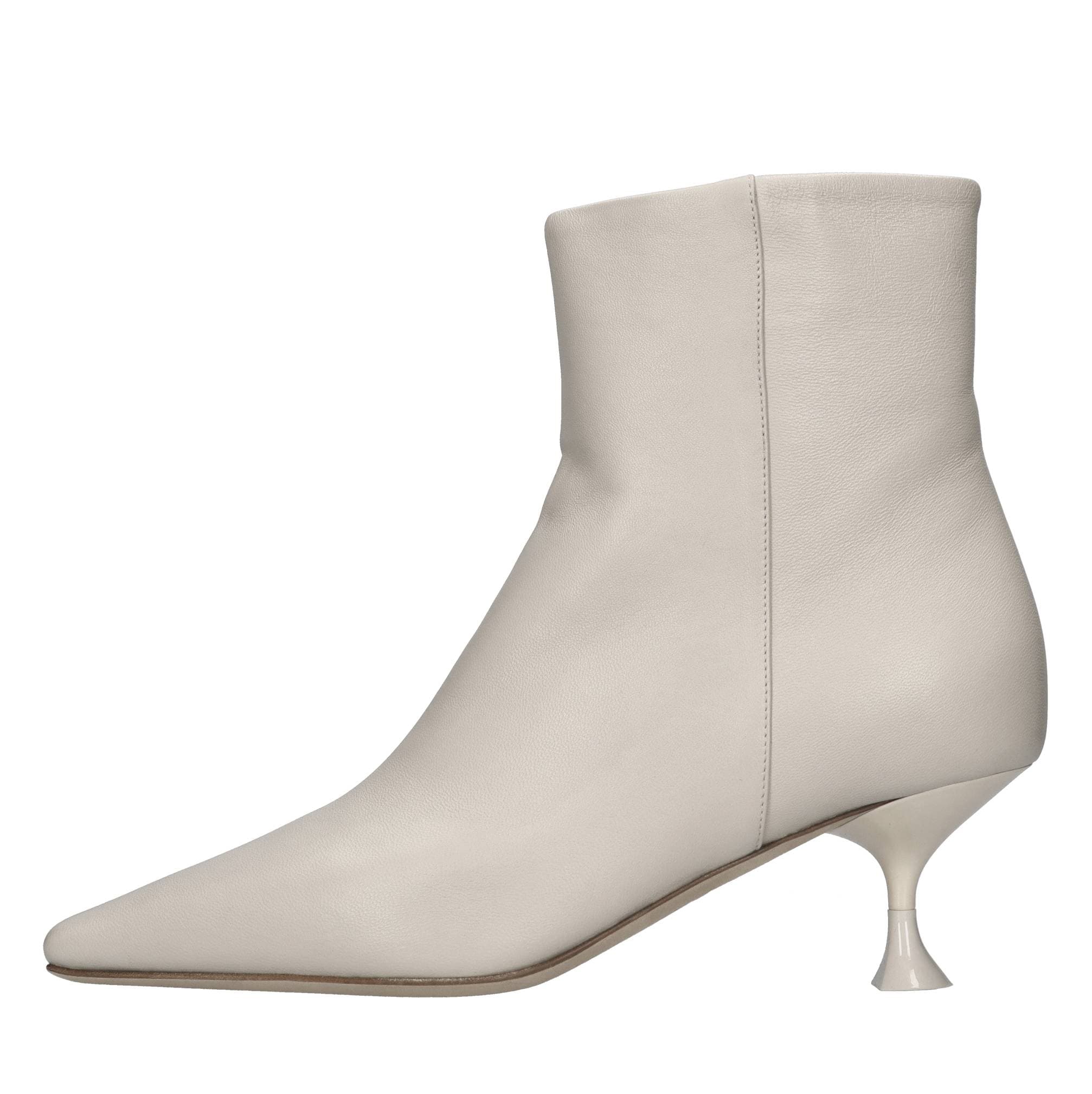 3JUIN Boots