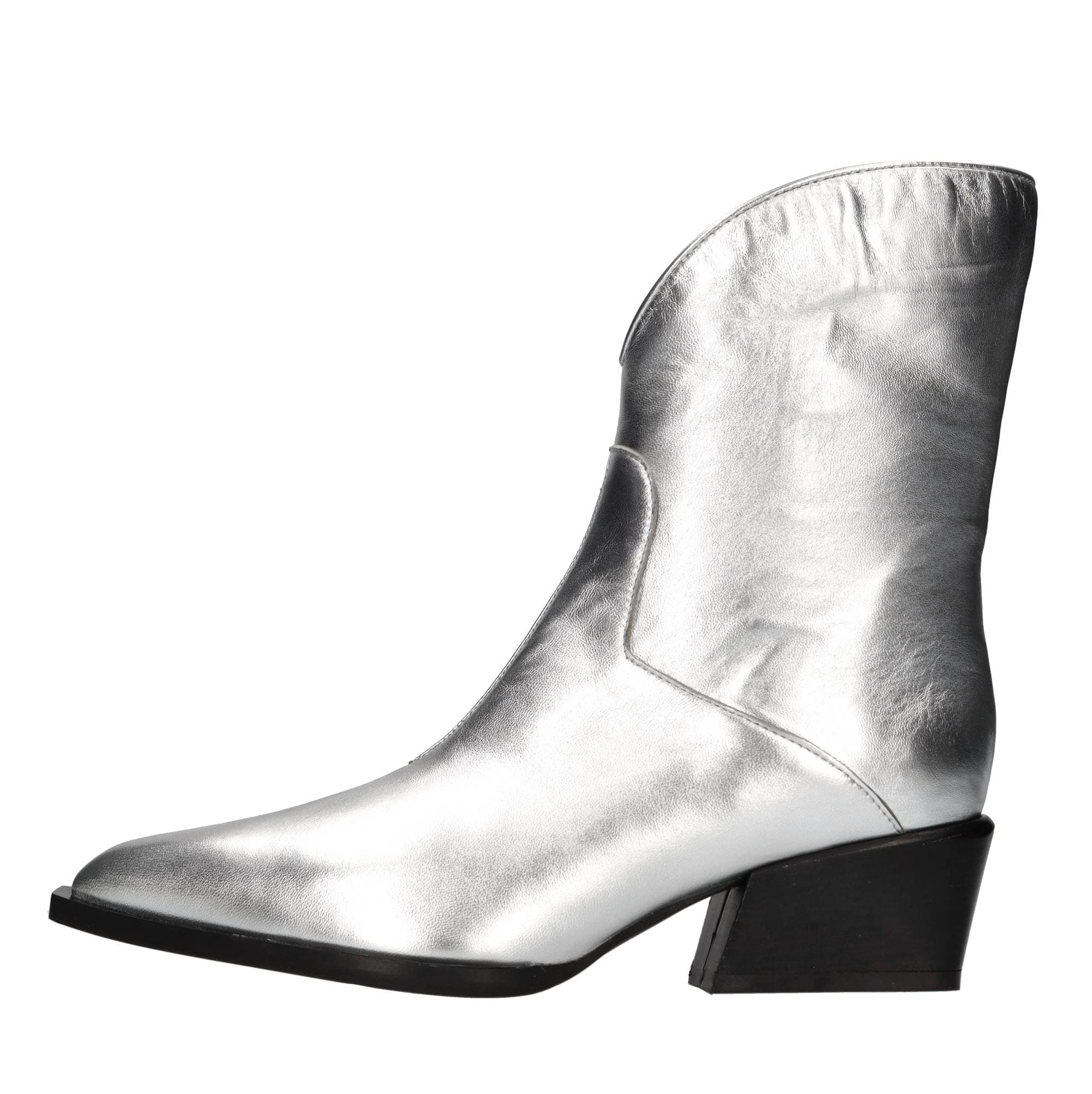 POEVE Boots