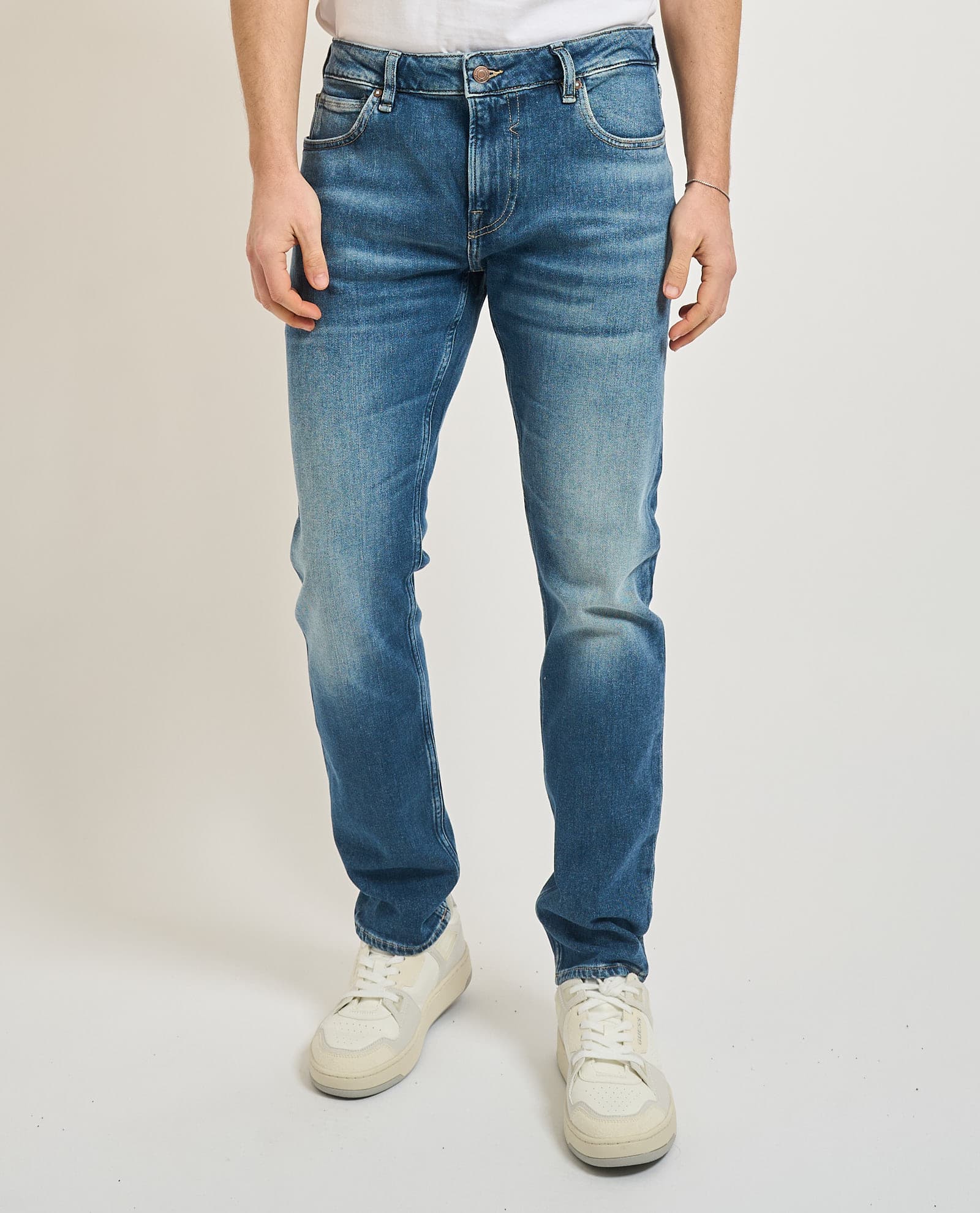 Guess Jeans