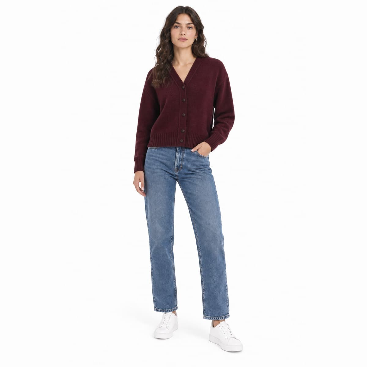 SOLOTRE Sweaters