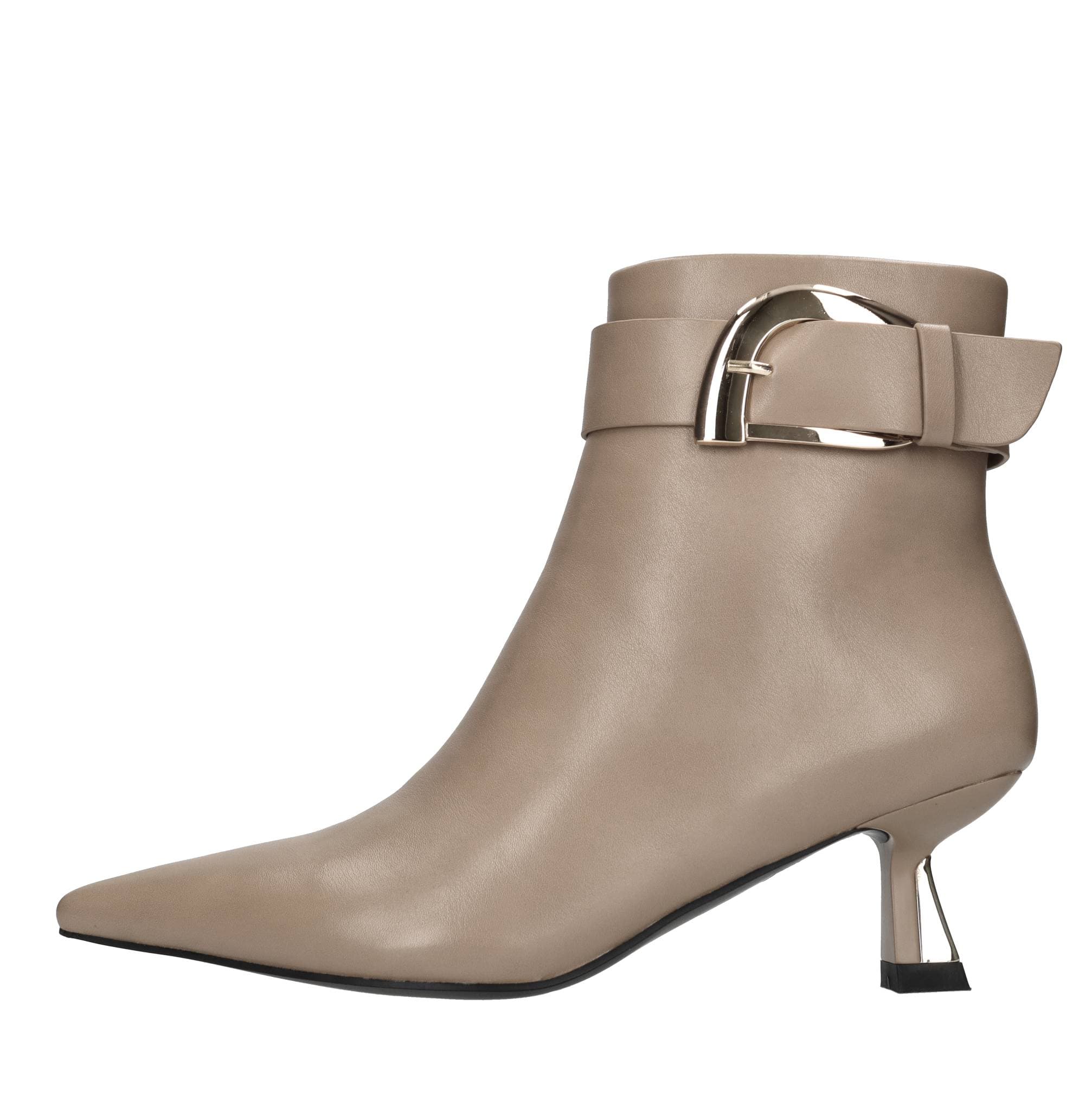 Exe Boots