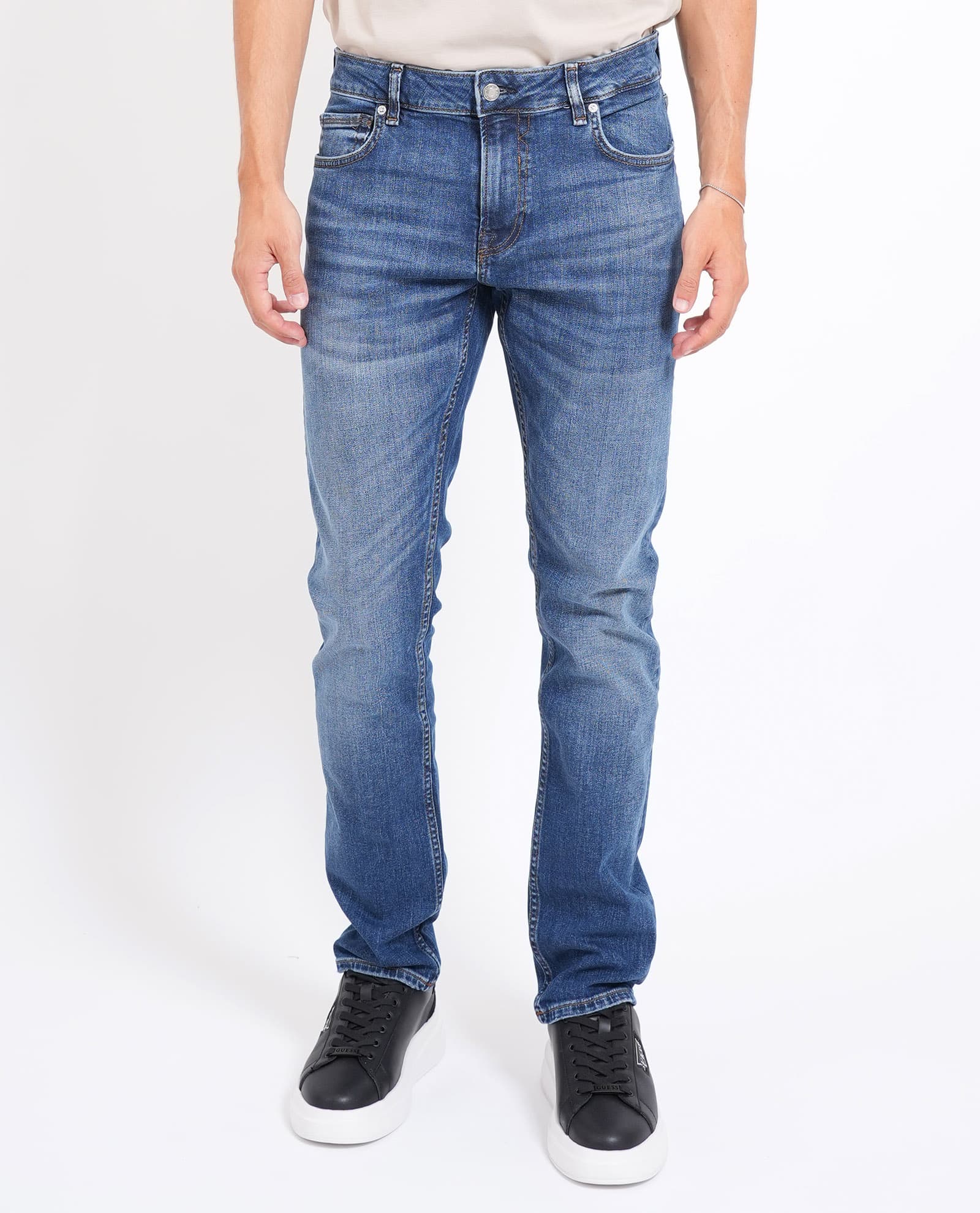 Guess Jeans