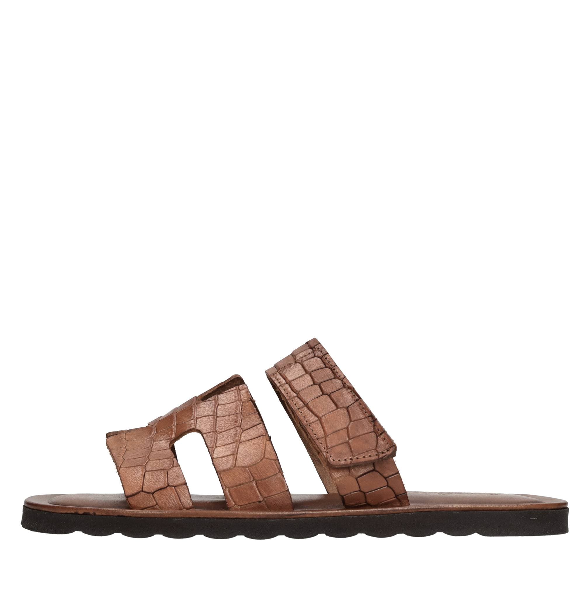 THE SANDALS FACTORY Sandals