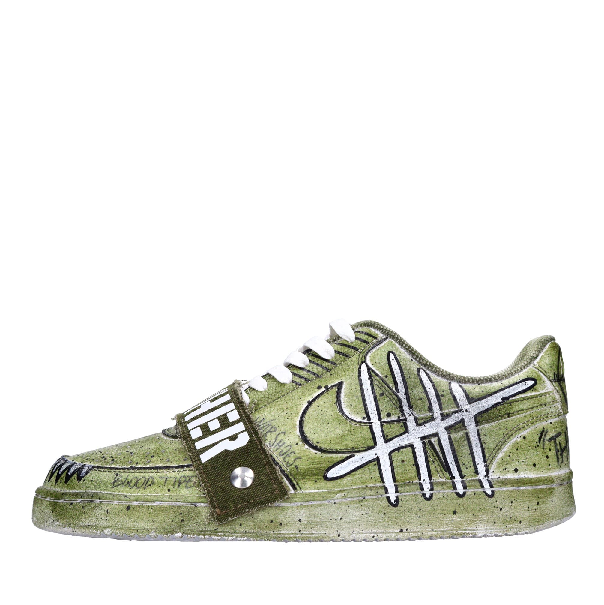 NIKE SEDDYS Sneakers