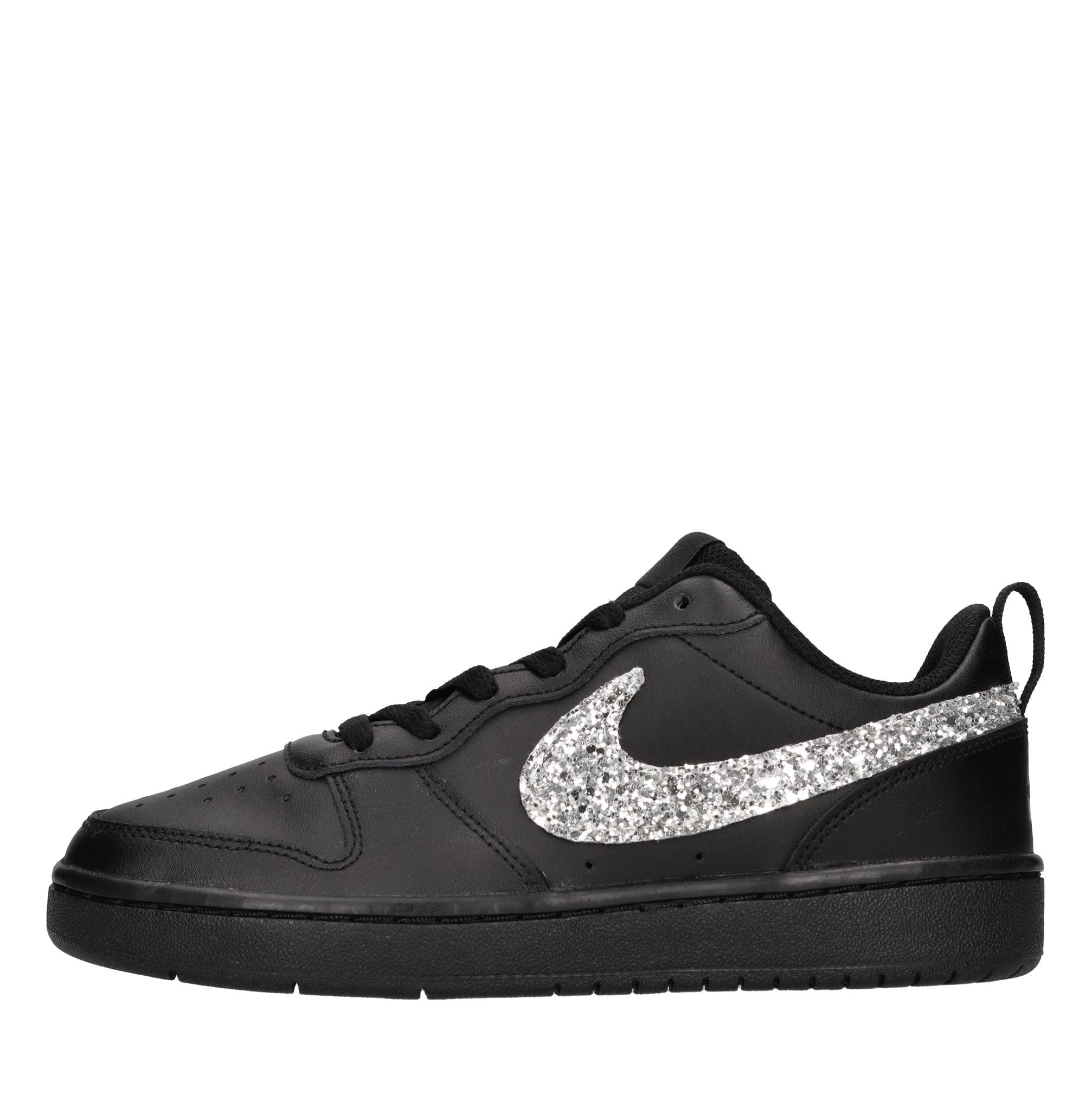 NIKE SEDDYS Sneakers