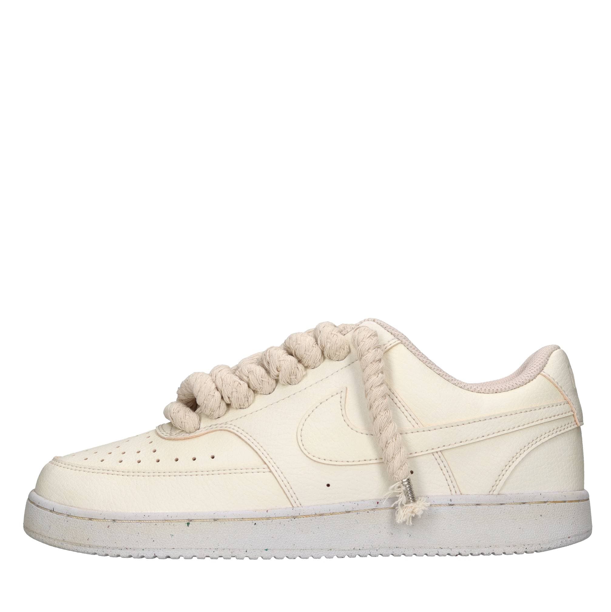NIKE SEDDYS Sneakers