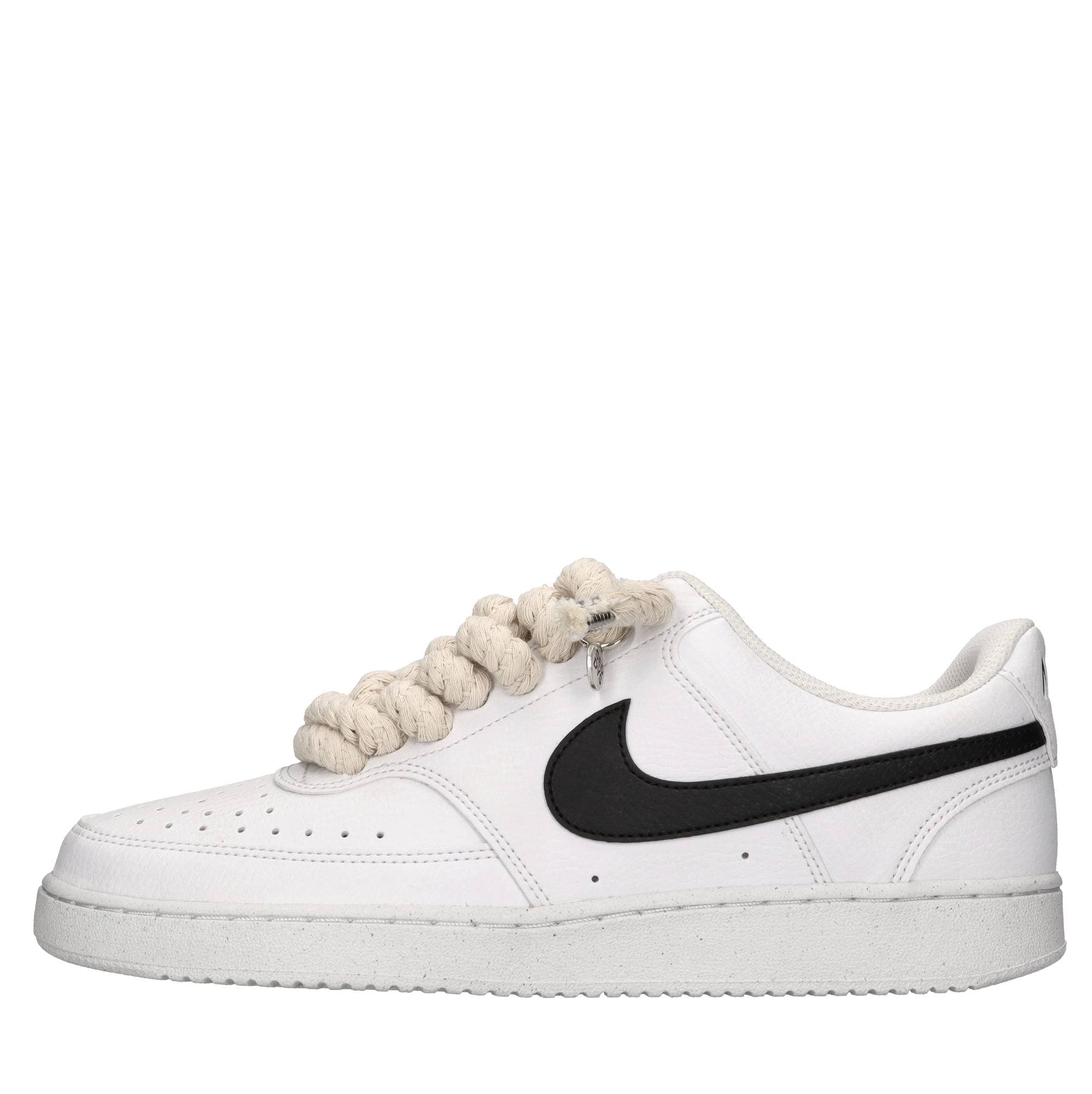 NIKE SEDDYS Sneakers