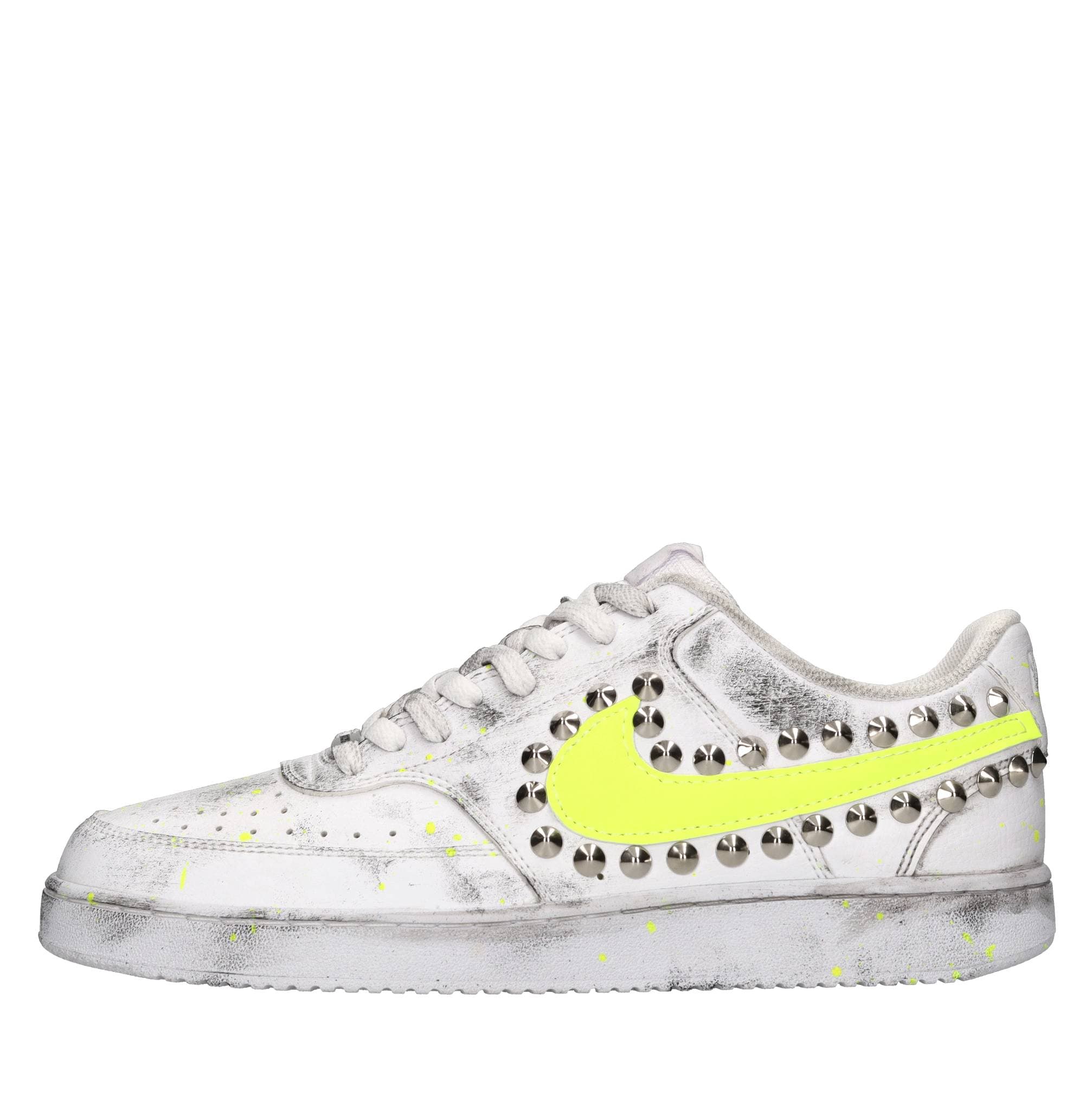 NIKE SEDDYS Sneakers