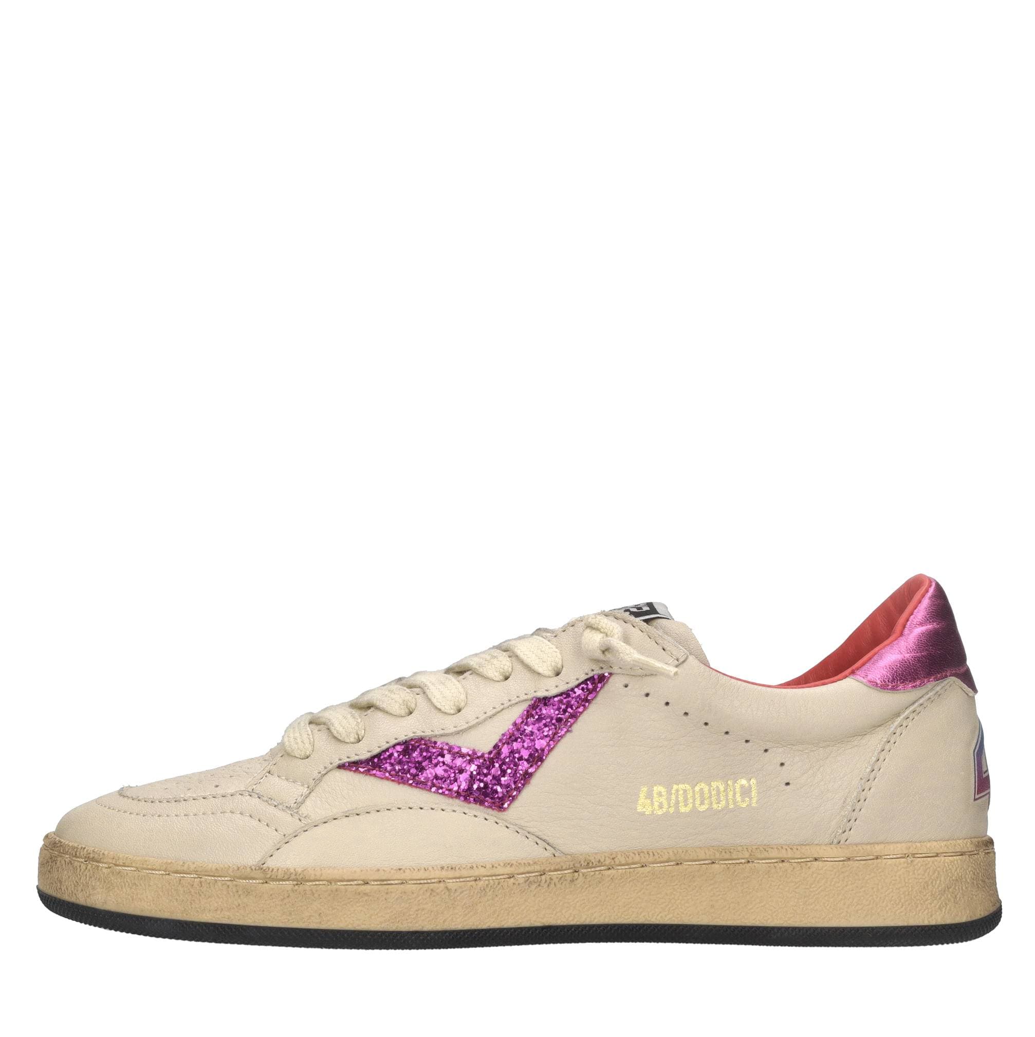 4B12 Sneakers