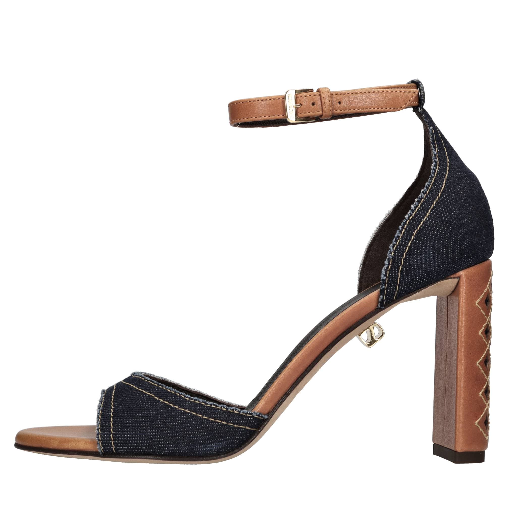 SKORPIOS Sandals