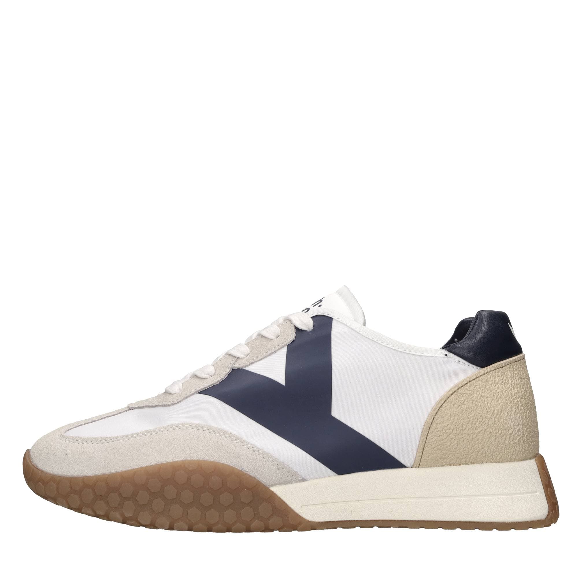 KEH NOO Sneakers