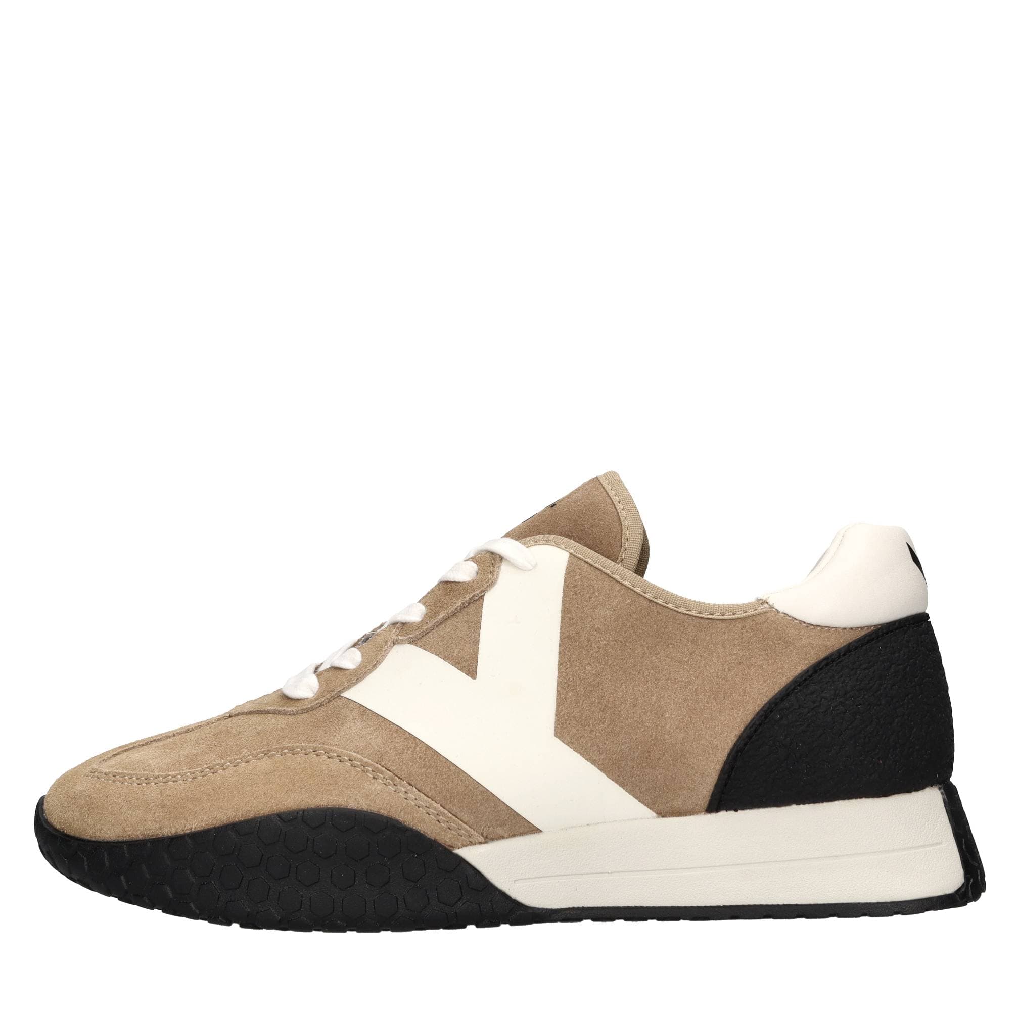 KEH NOO Sneakers