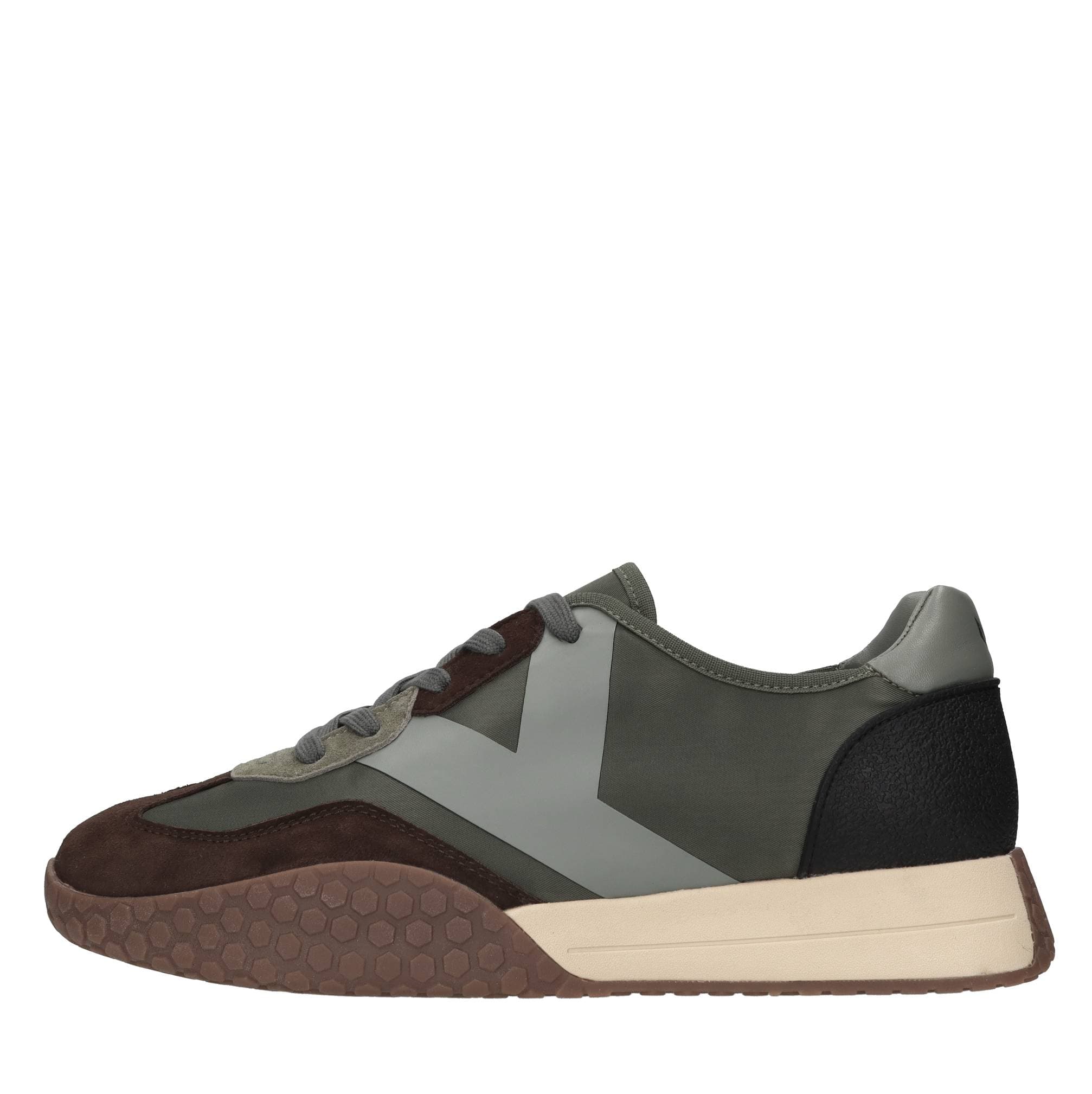 KEH NOO Sneakers