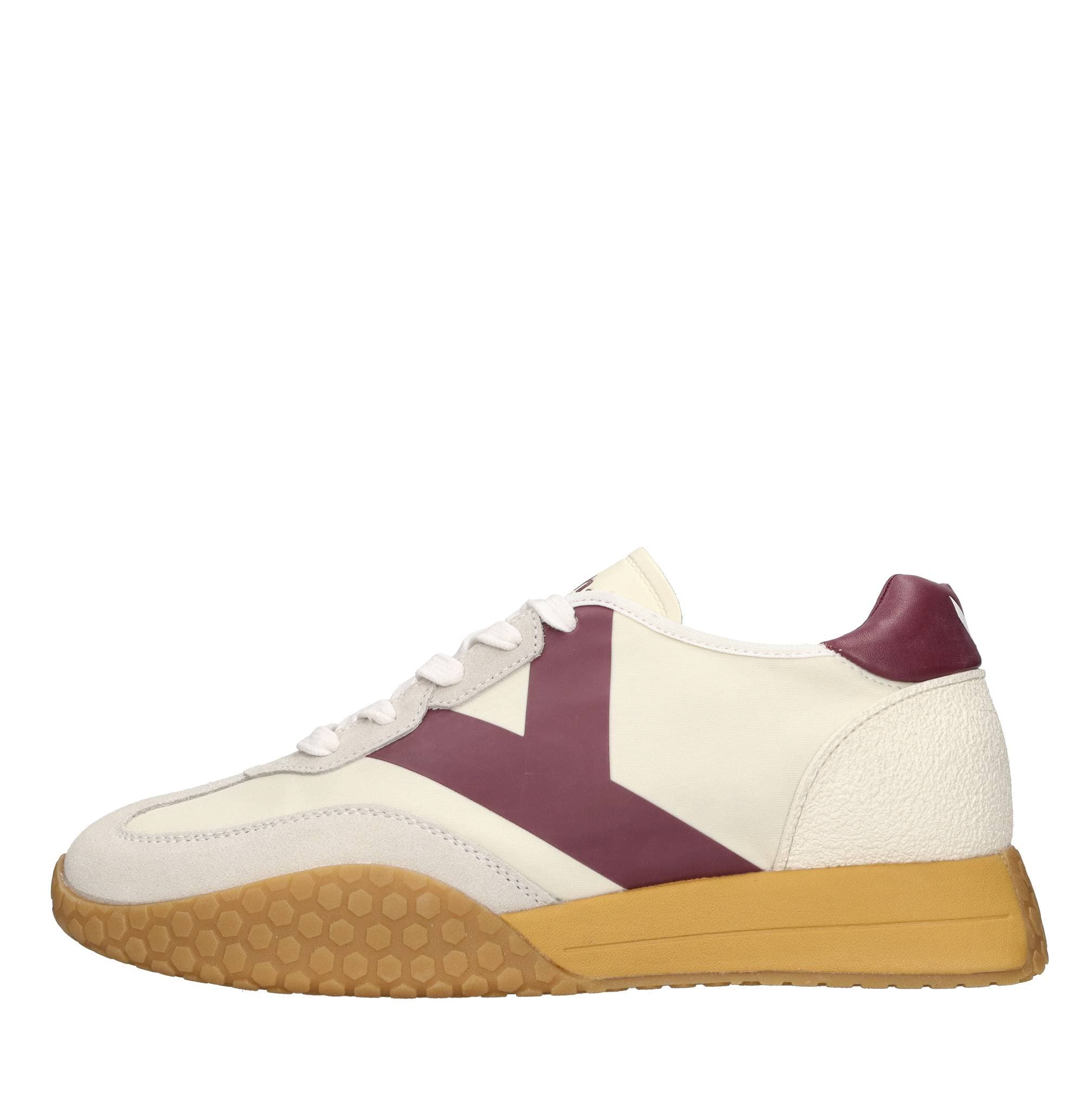 KEH NOO Sneakers
