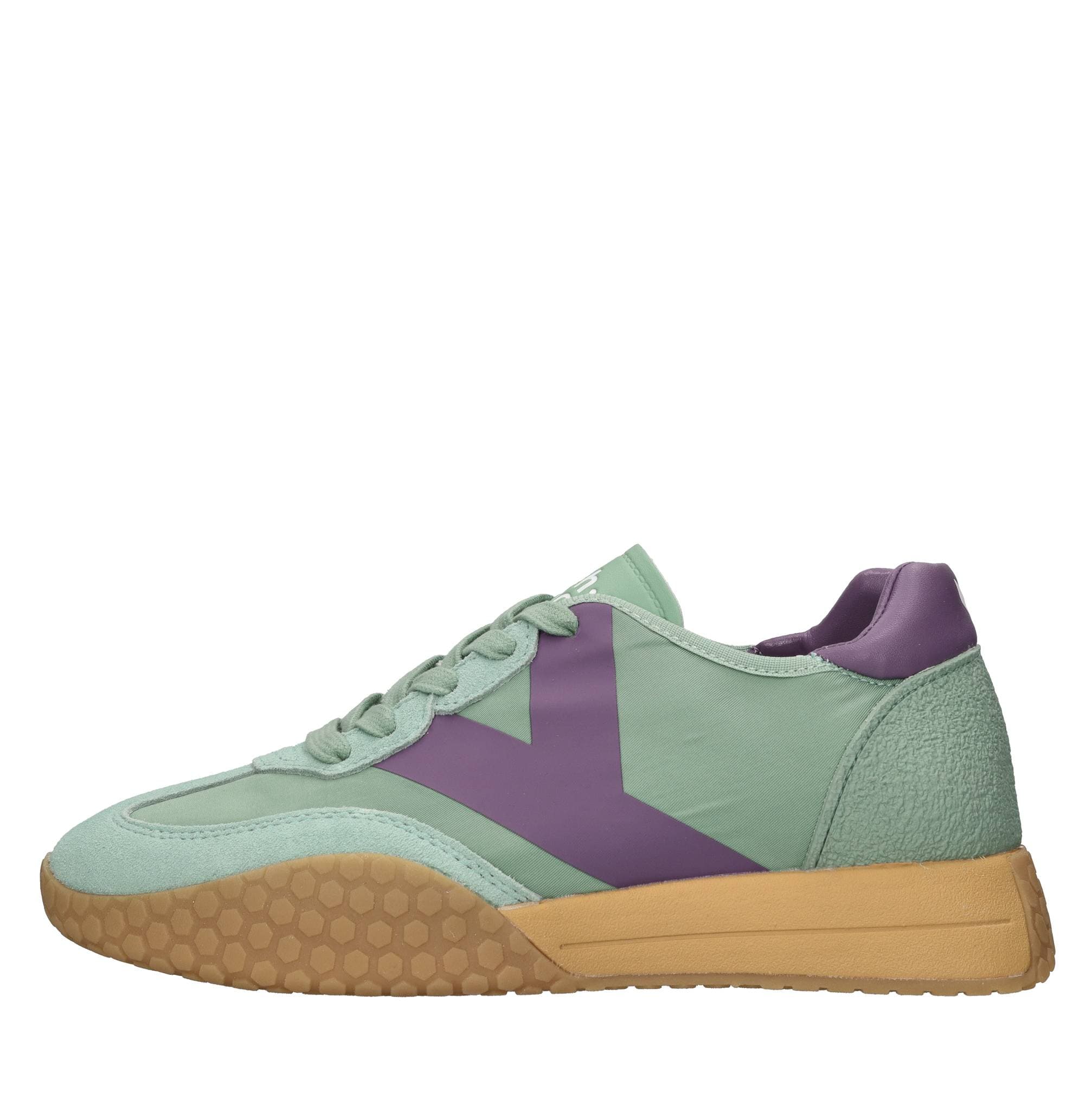 KEH NOO Sneakers