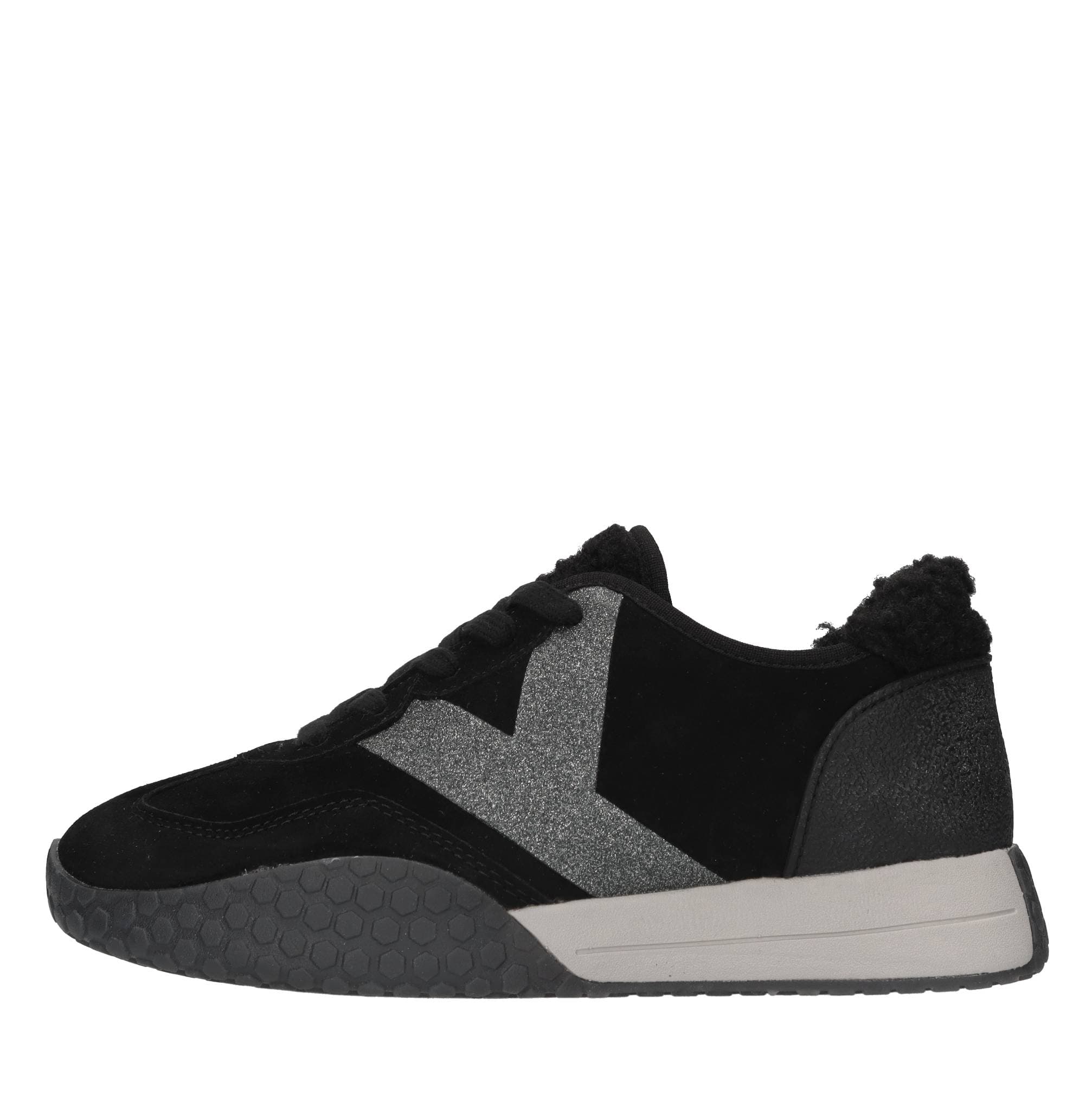 KEH NOO Sneakers