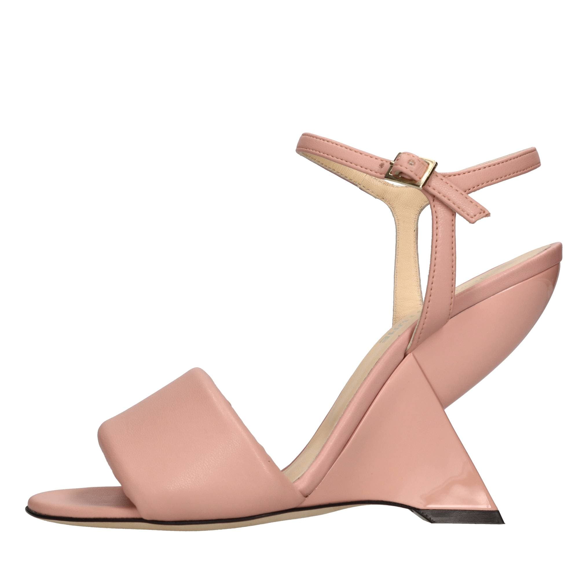 Semicouture With Heel