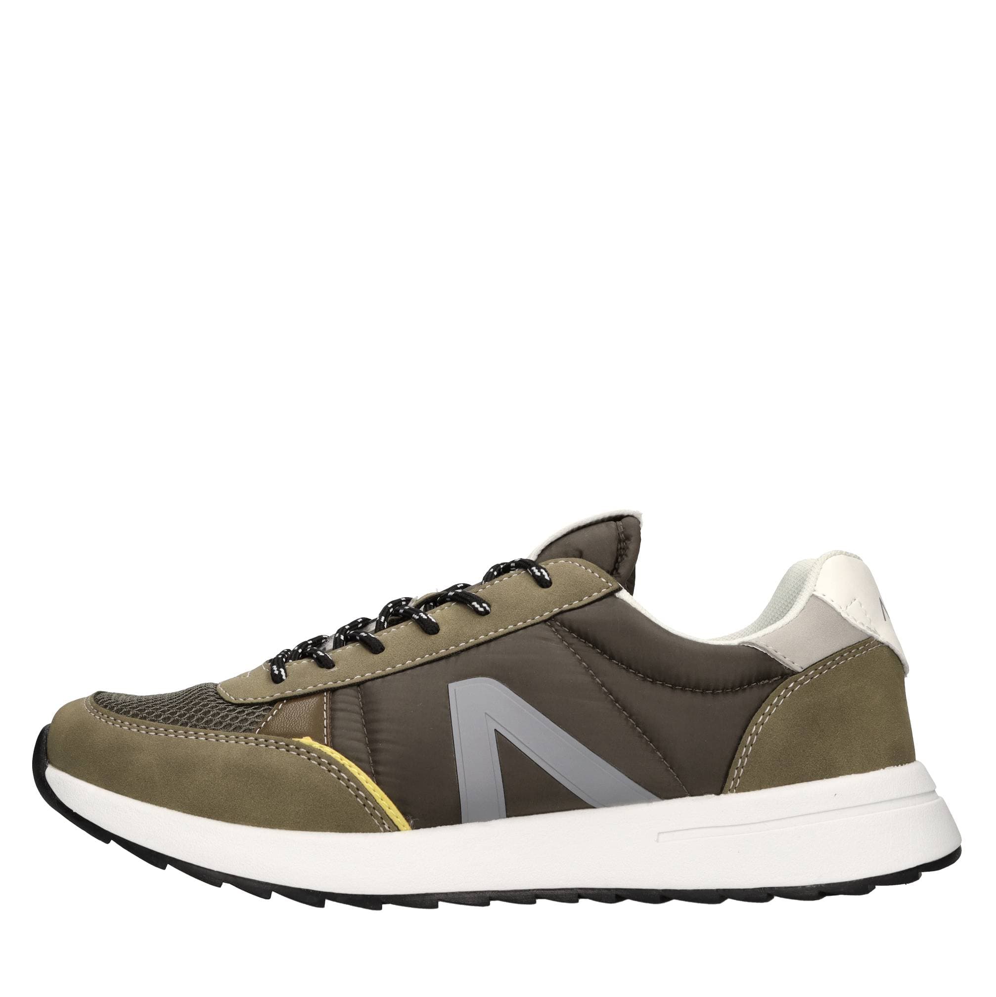 ACBC Sneakers