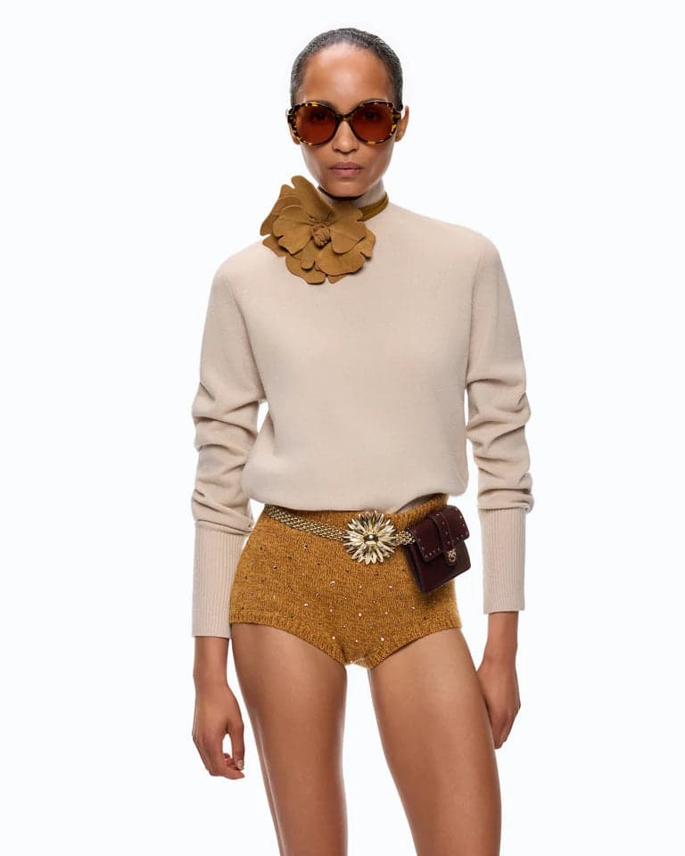 Pinko knit nipple