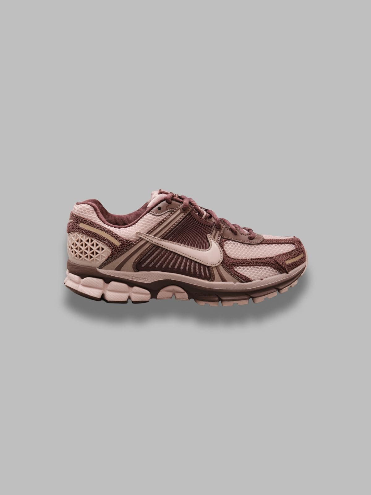 W Nike zoom vomero 5