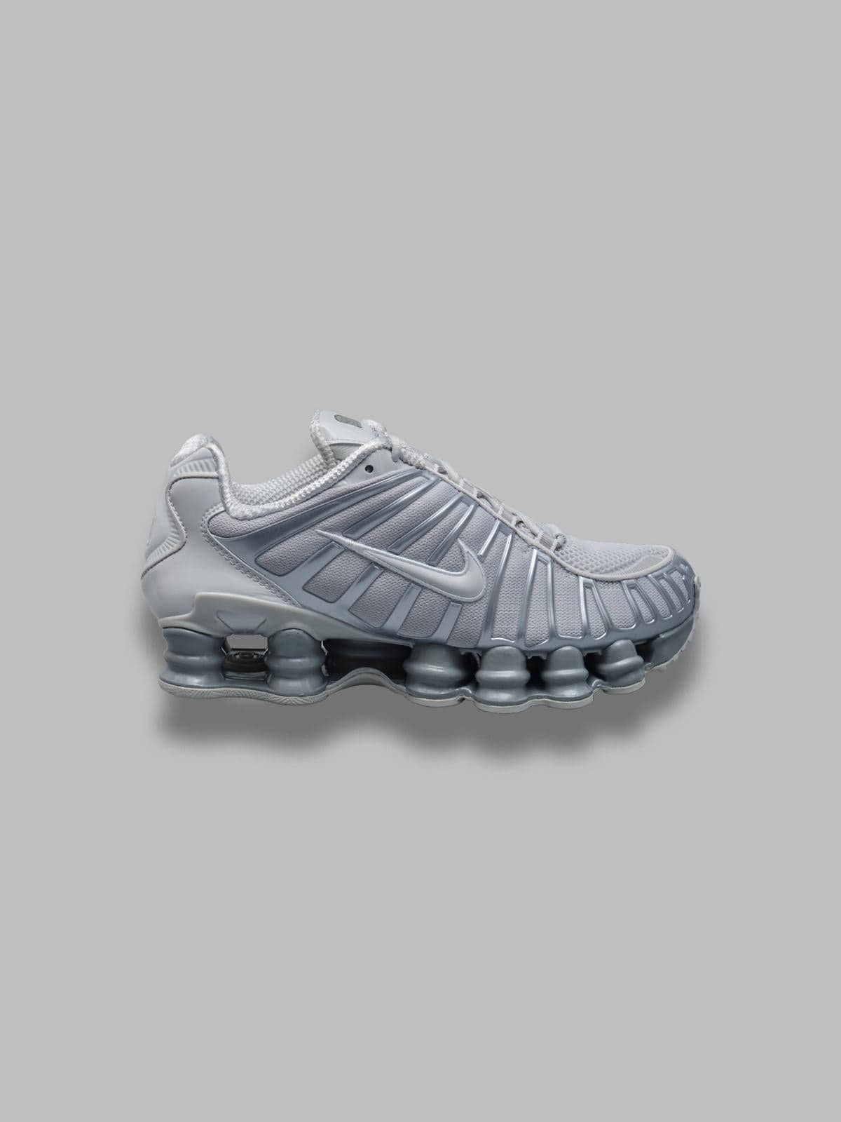 Nike shox t