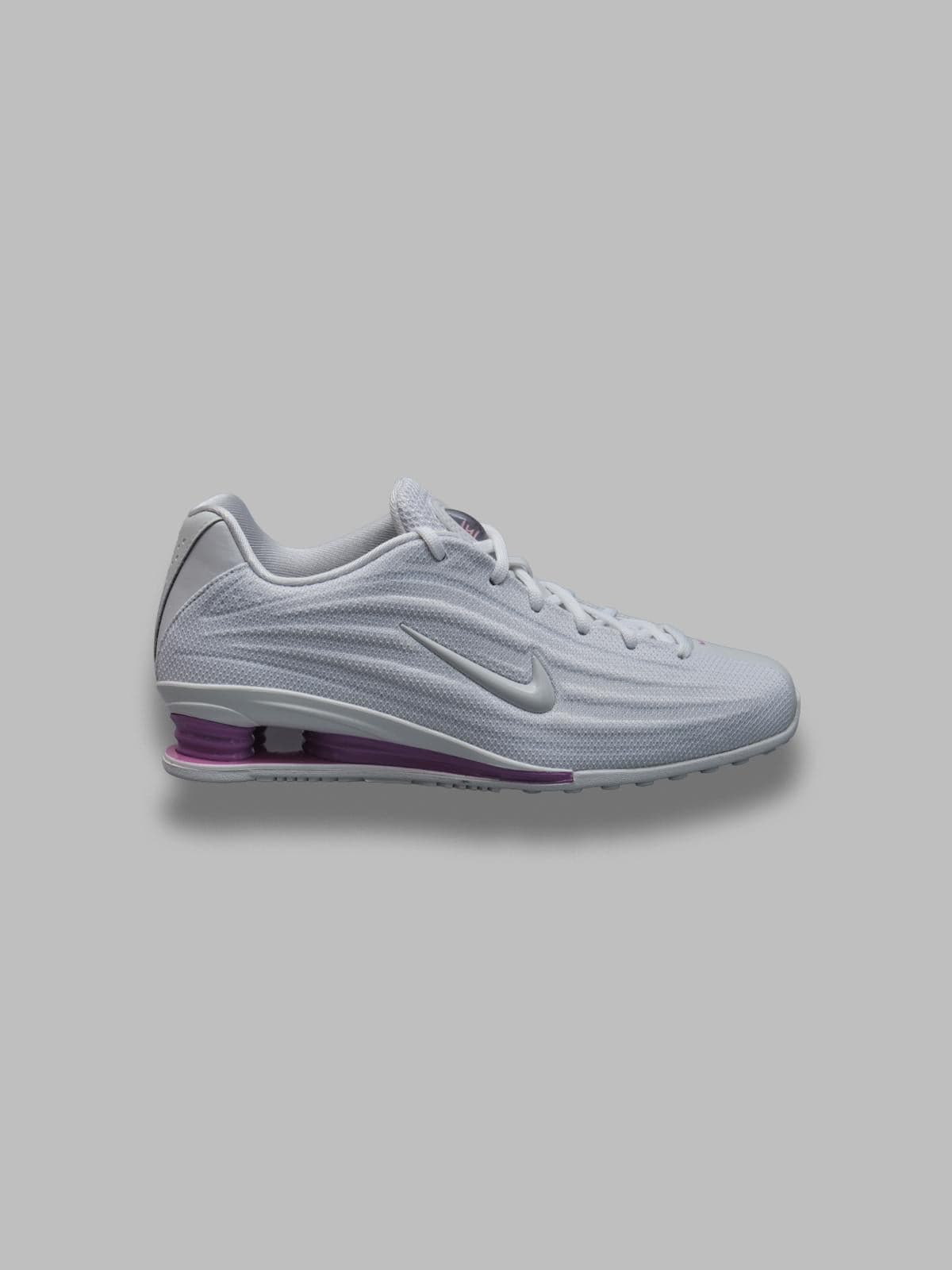 Nike shox z