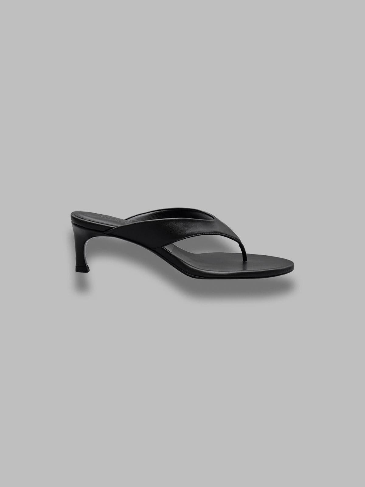 kitten heel leather mule