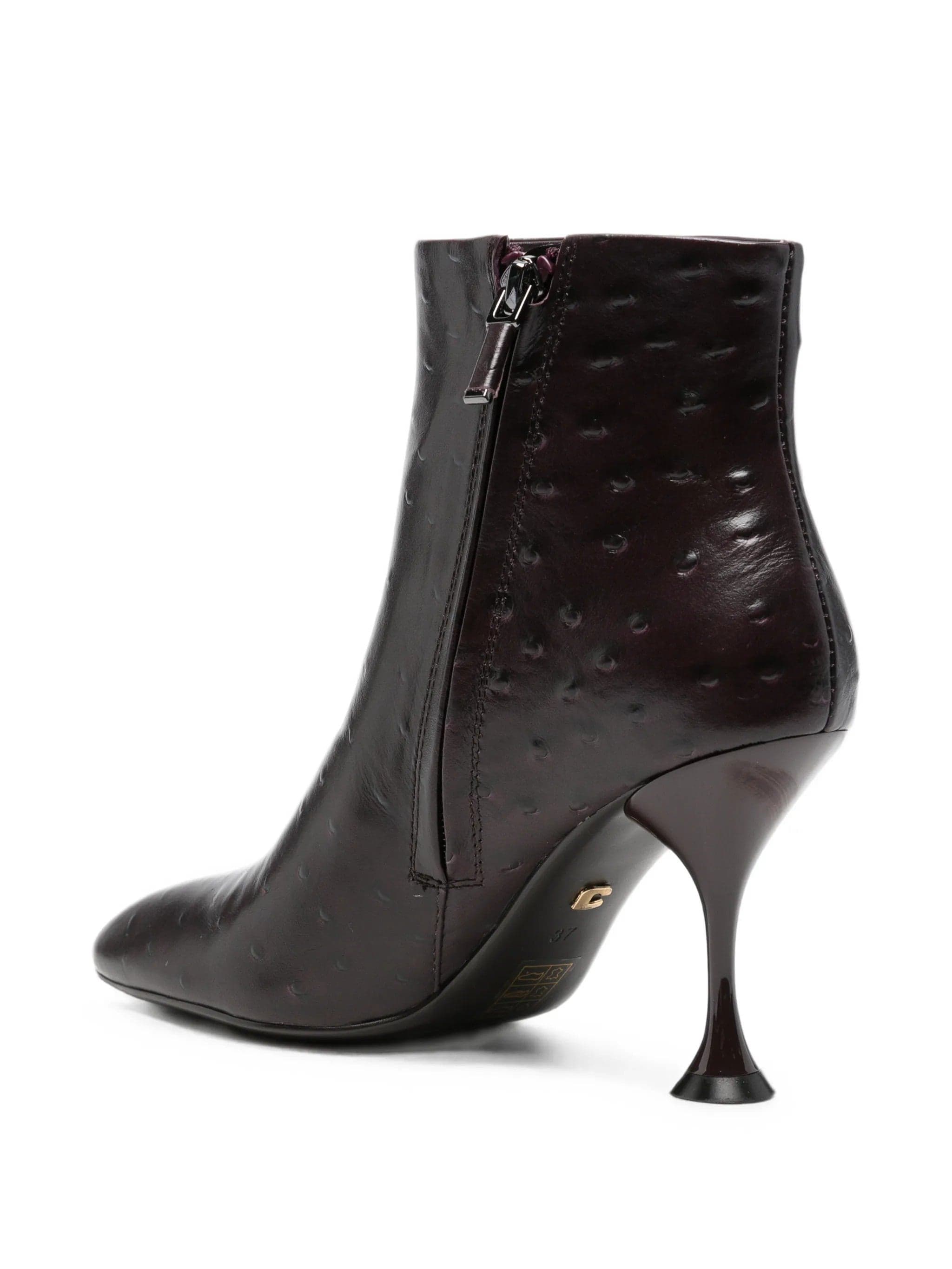 Lola Cruz Women boots