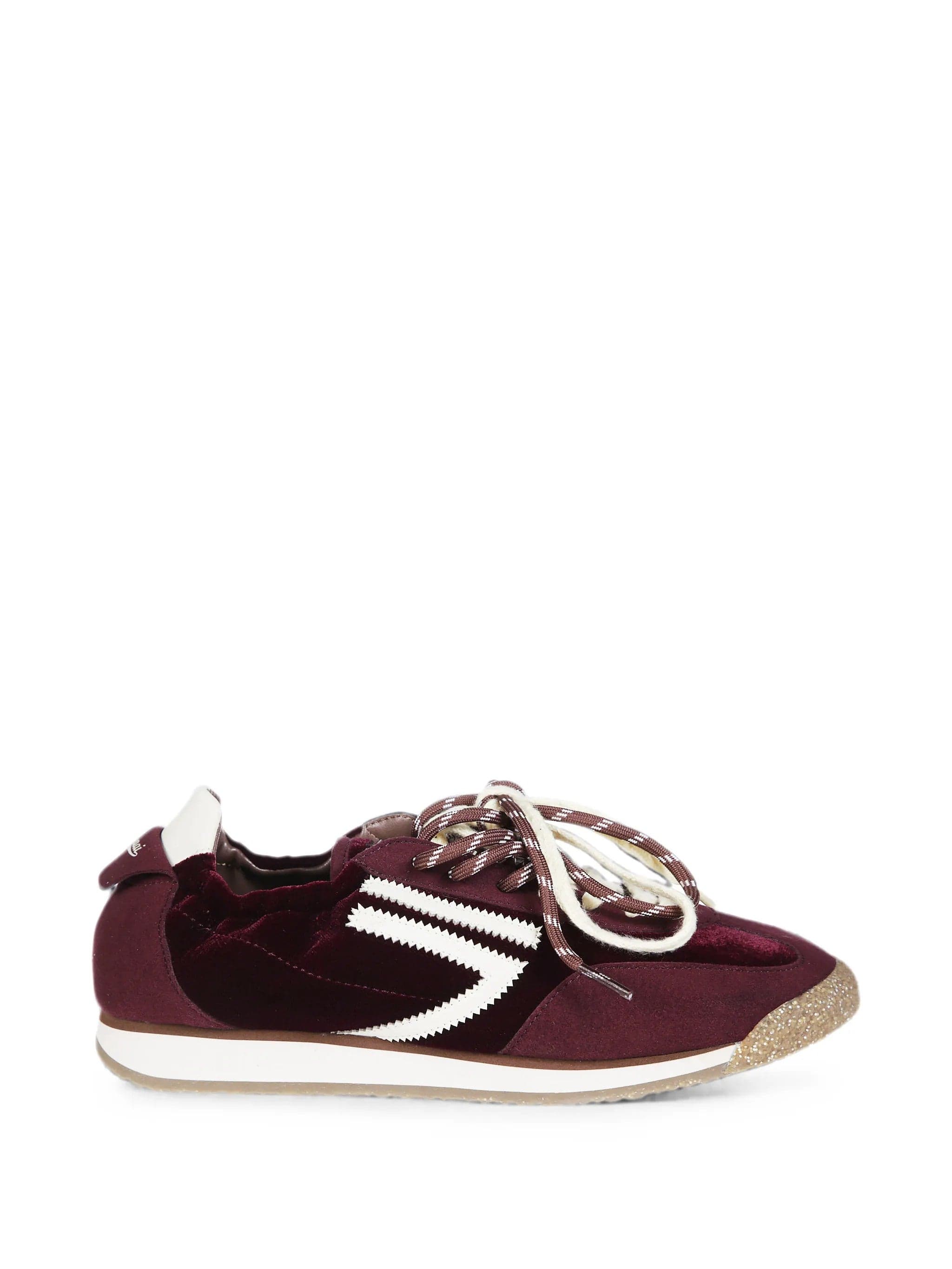 Puraai Sneakers