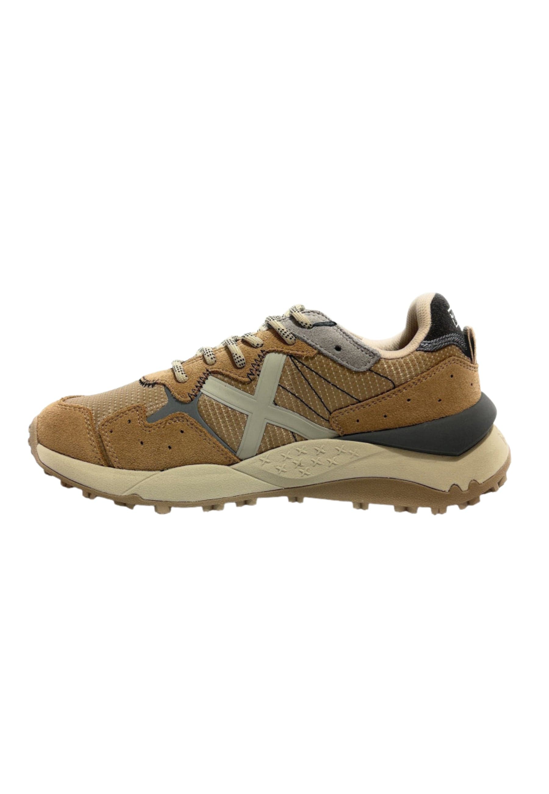 Munich Shinbuya 46 sneakers