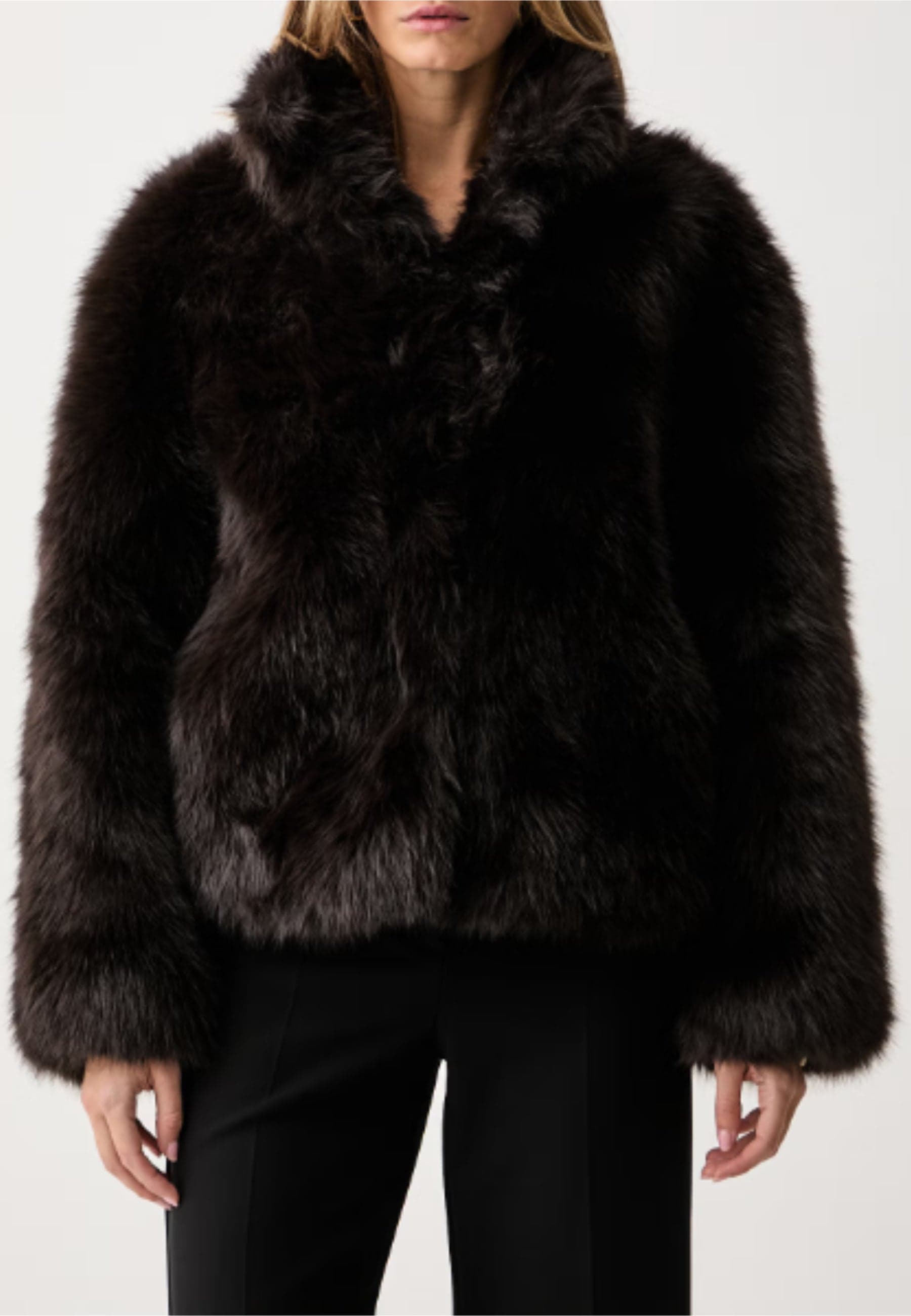 Silvian Heach fur coat
