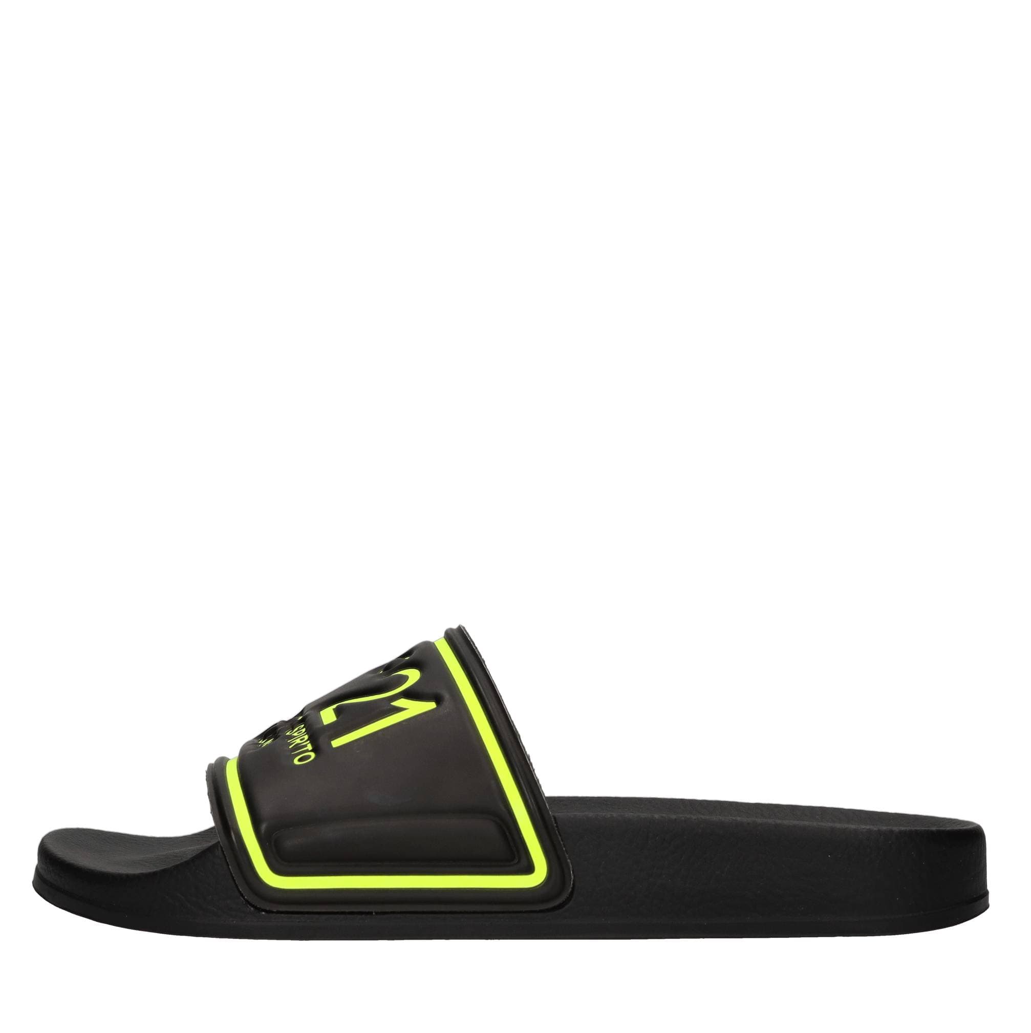 N°21 Flat shoes