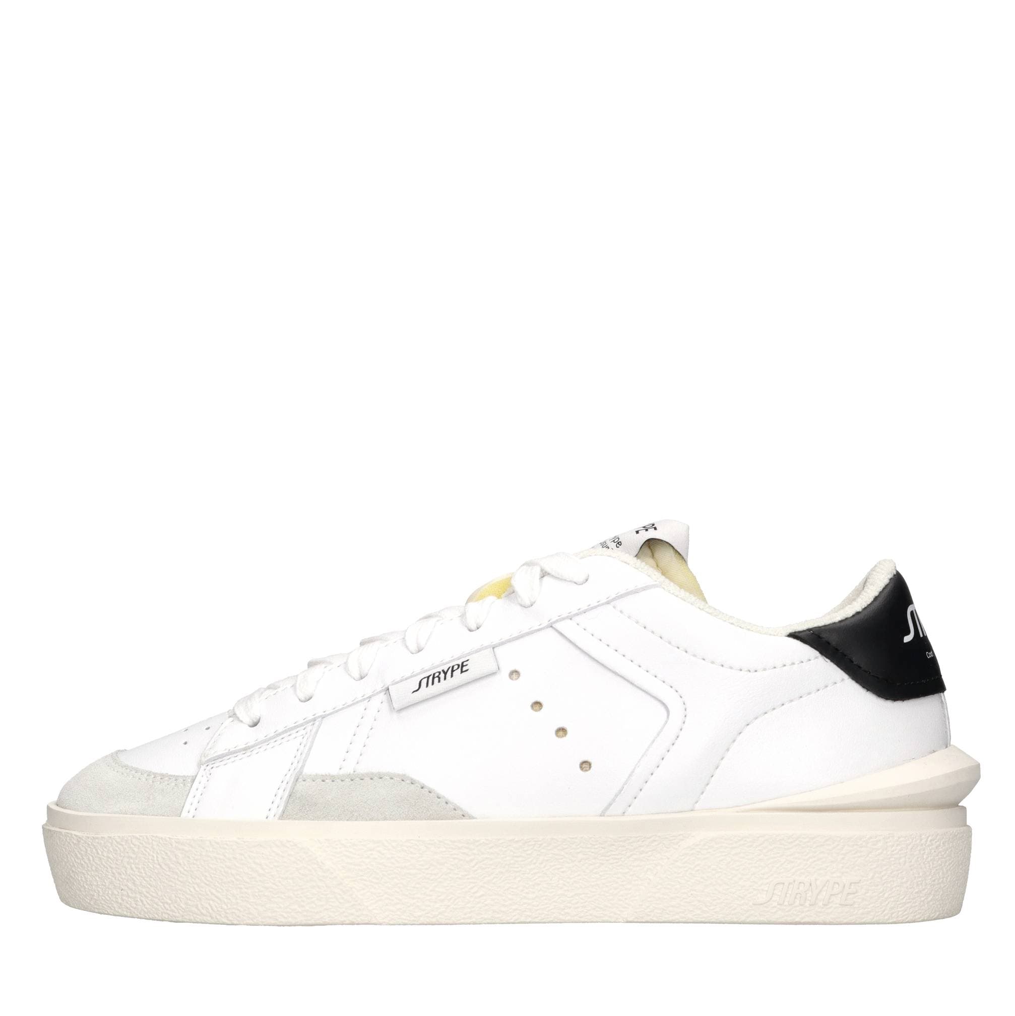STRYPE Sneakers