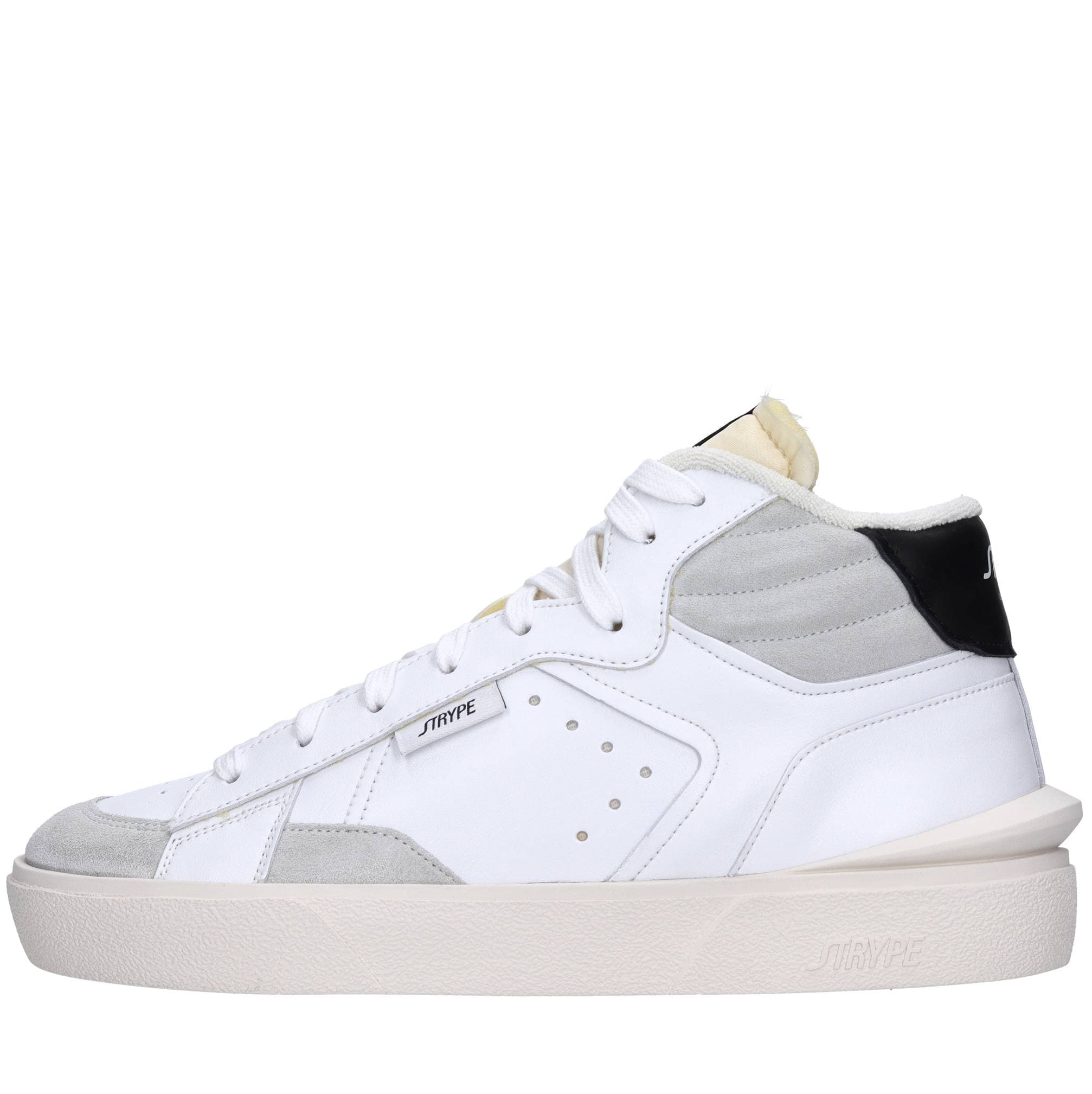 STRYPE Sneakers