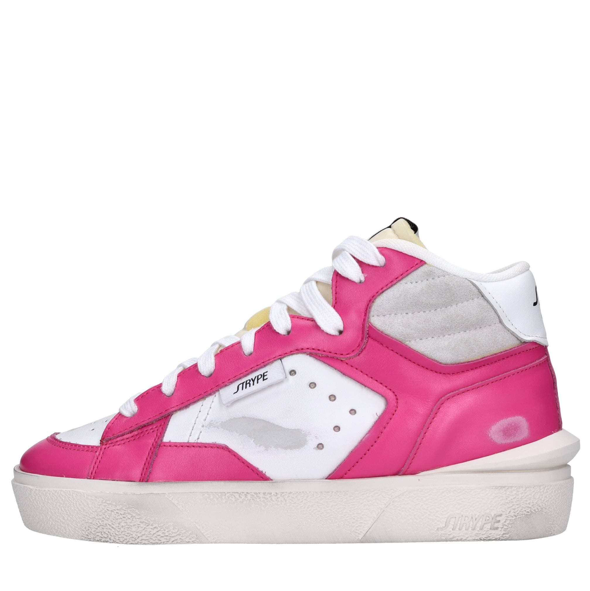 STRYPE Sneakers