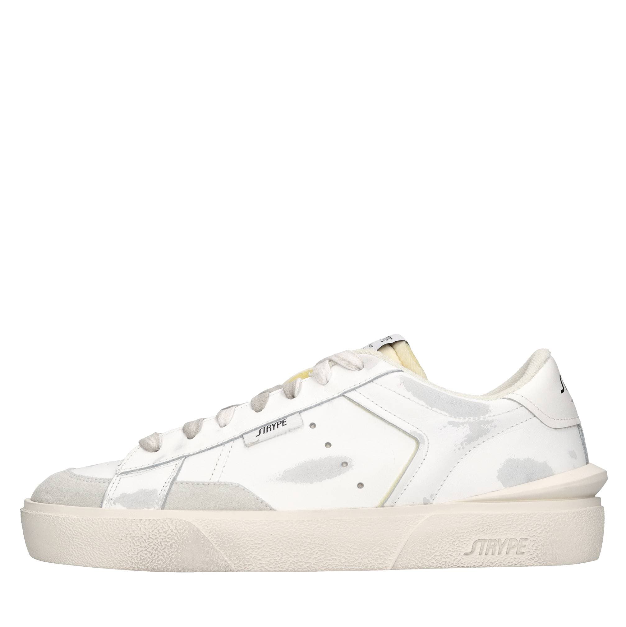 STRYPE Sneakers