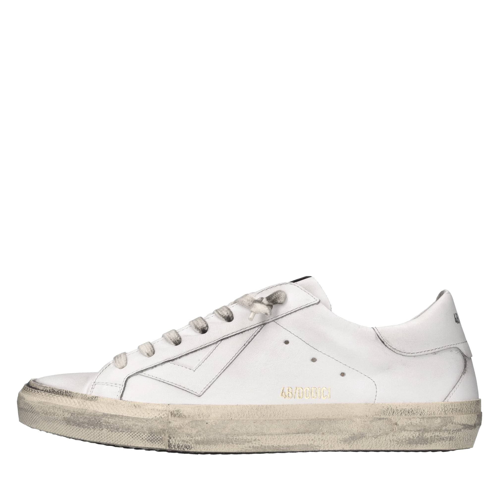 4B12 Sneakers