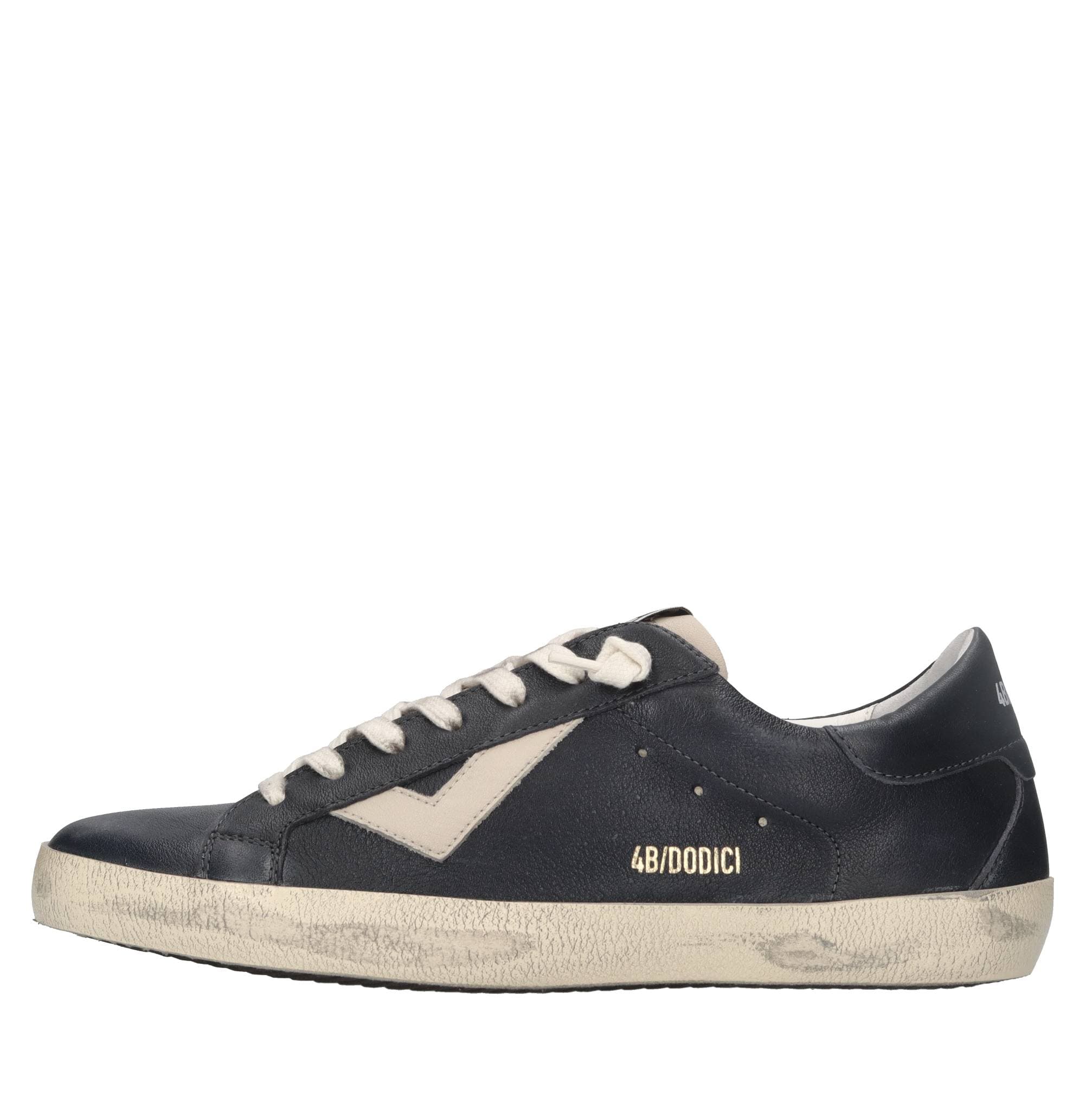 4B12 Sneakers
