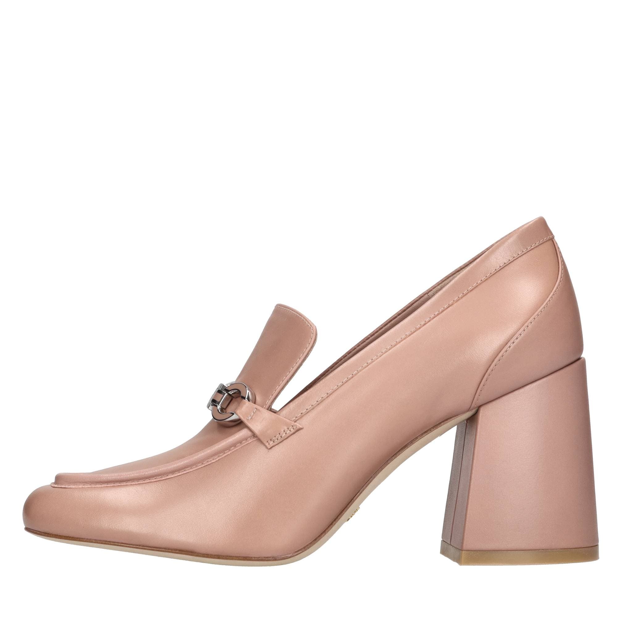 Stuart Weitzman Flat shoes