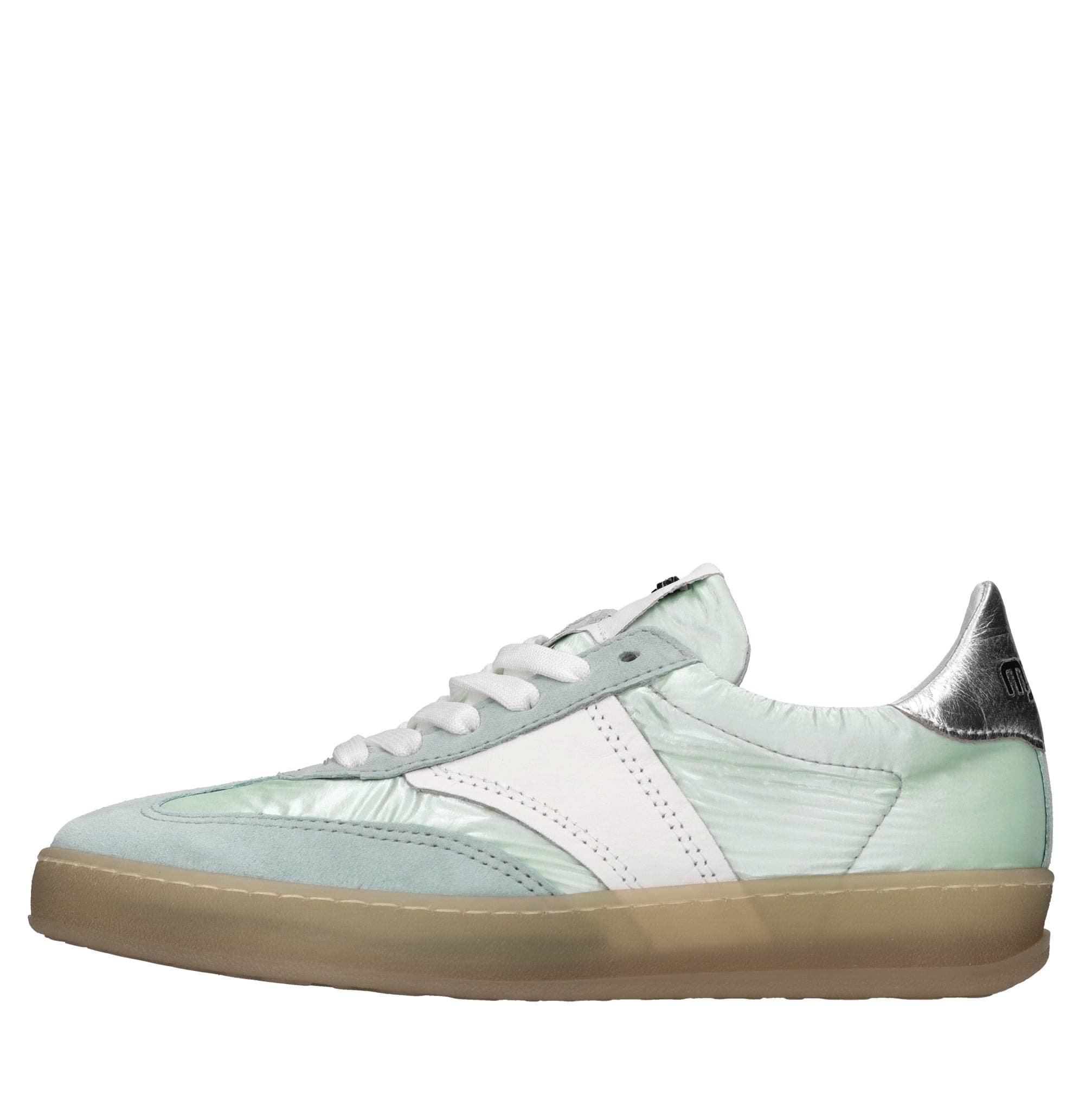 MJUS Sneakers
