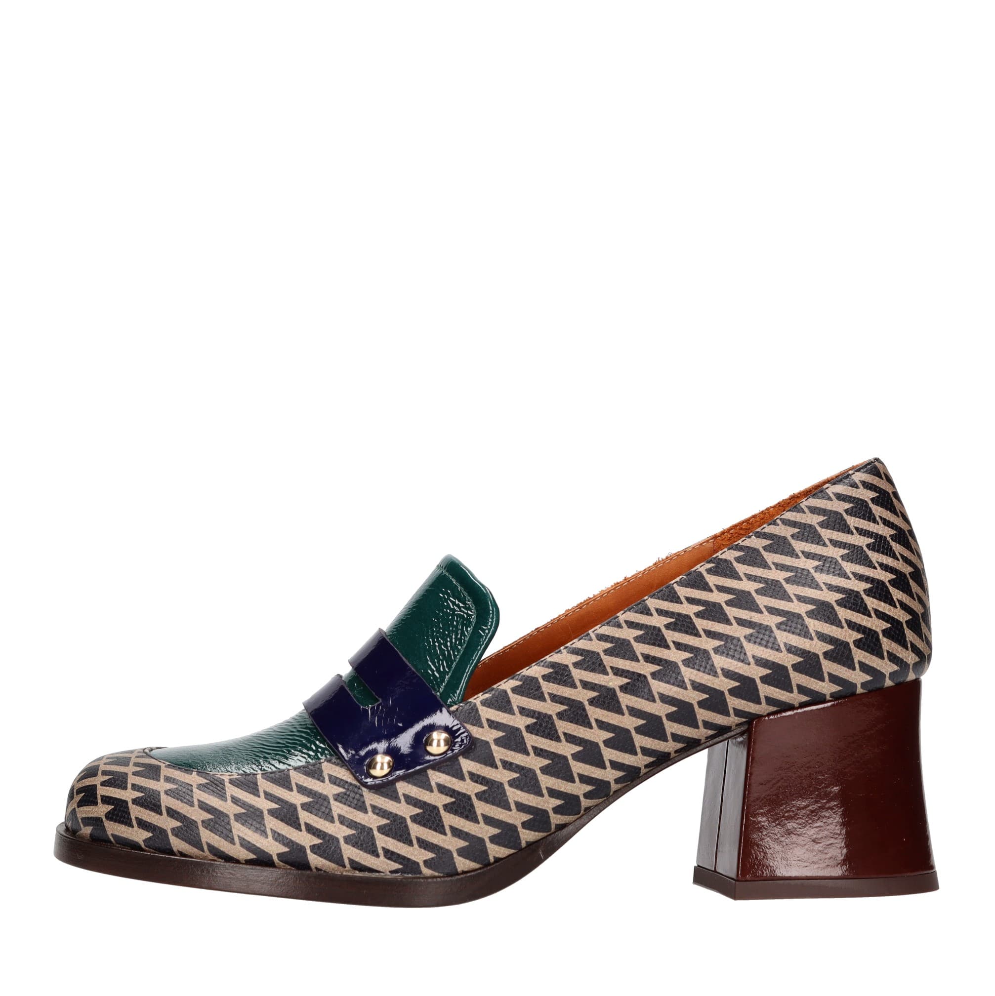 Chie Mihara With Heel