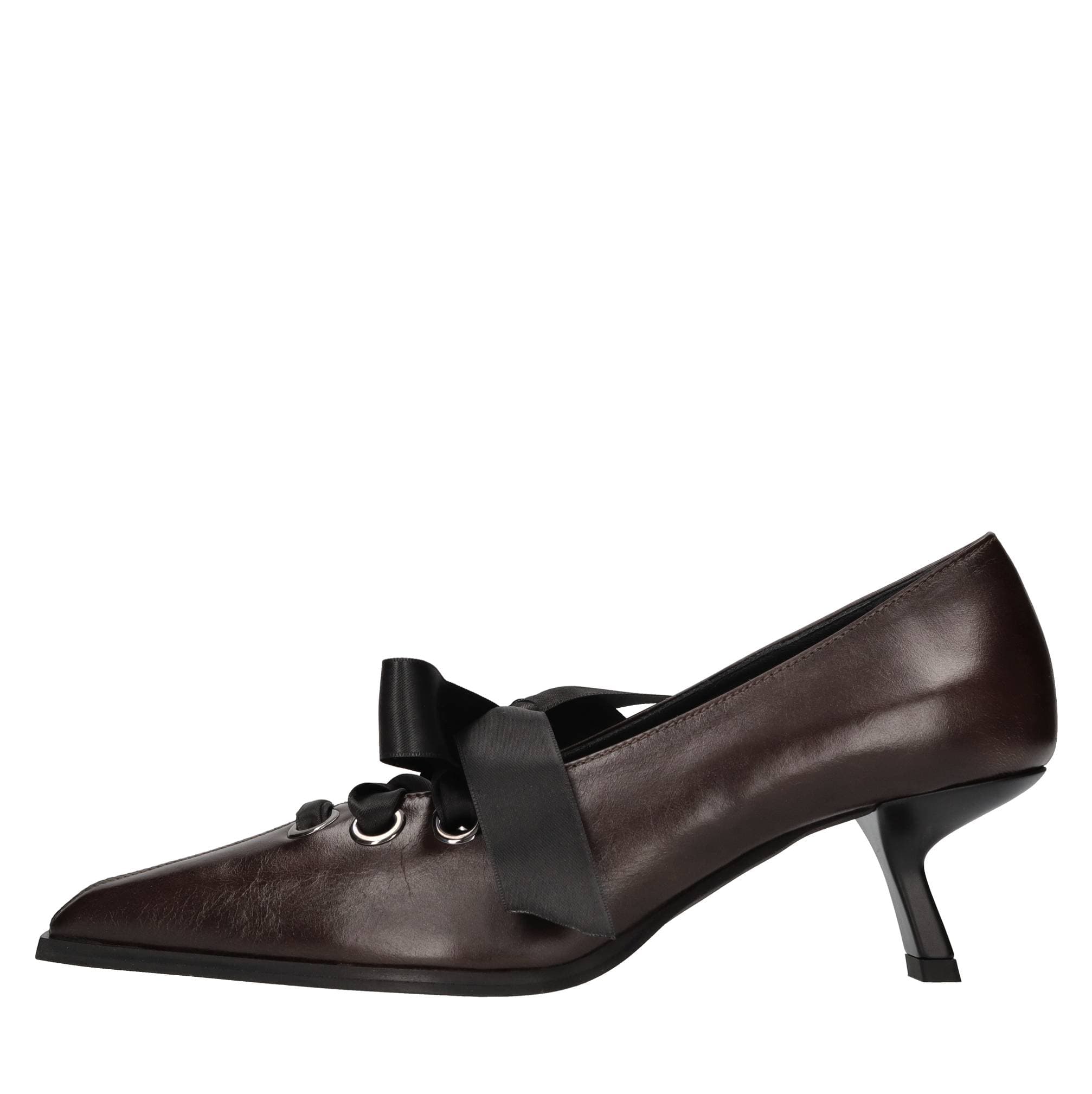 POEVE With Heel