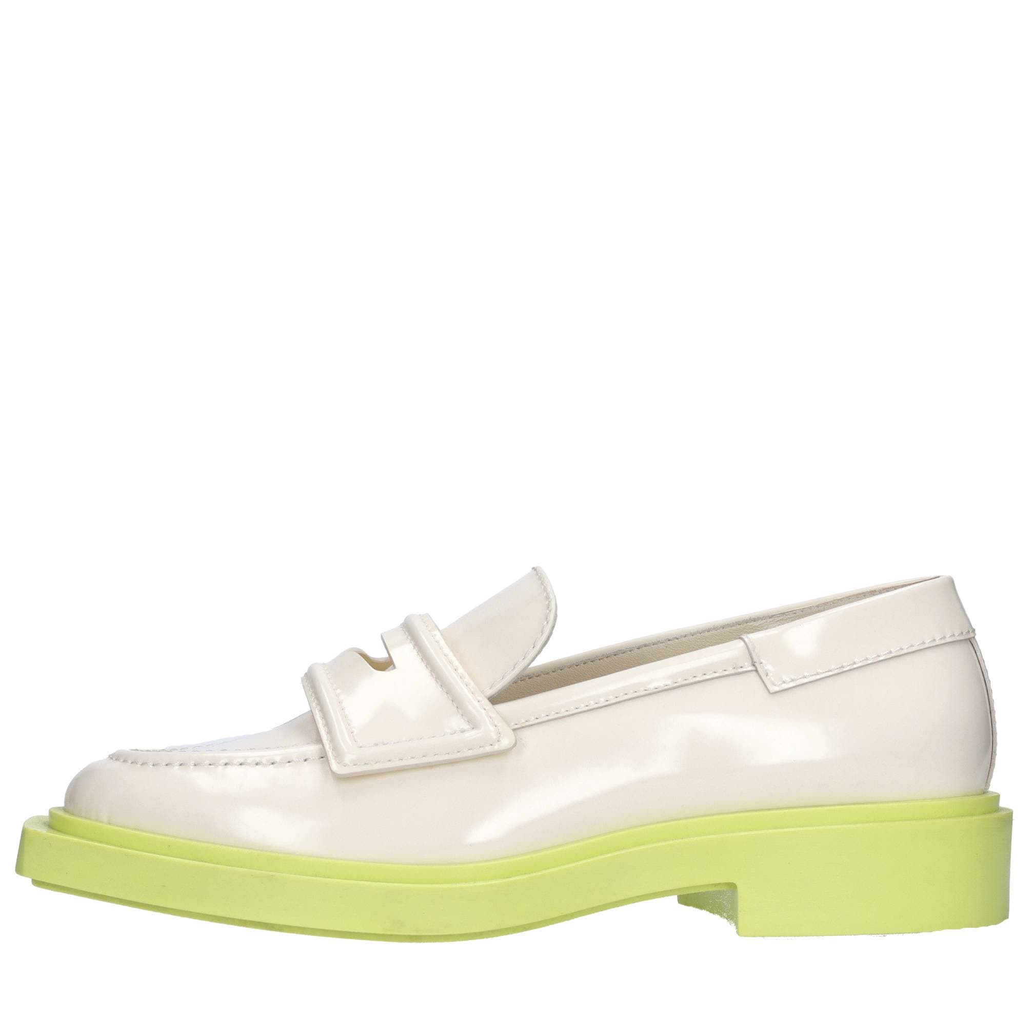 3JUIN Flat shoes