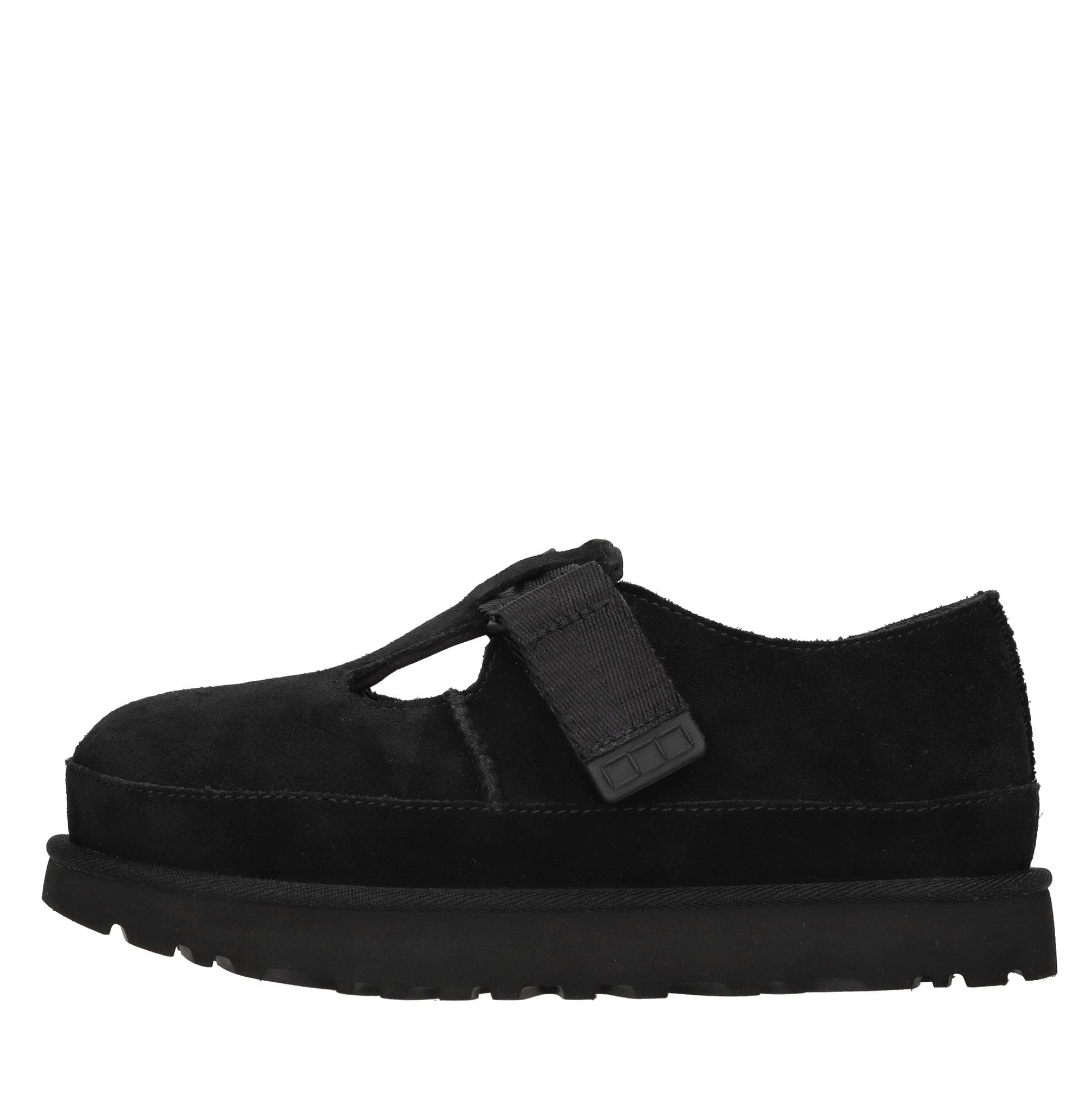 UGG Flat shoes