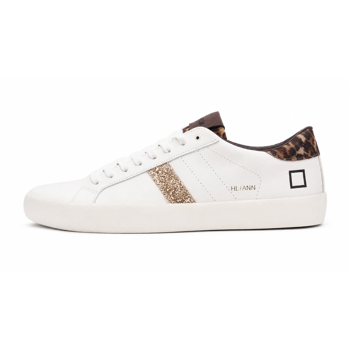 Date Sneakers